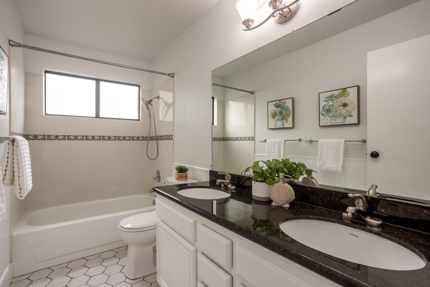 Photo #22: 41123617 Listing: Photo #22