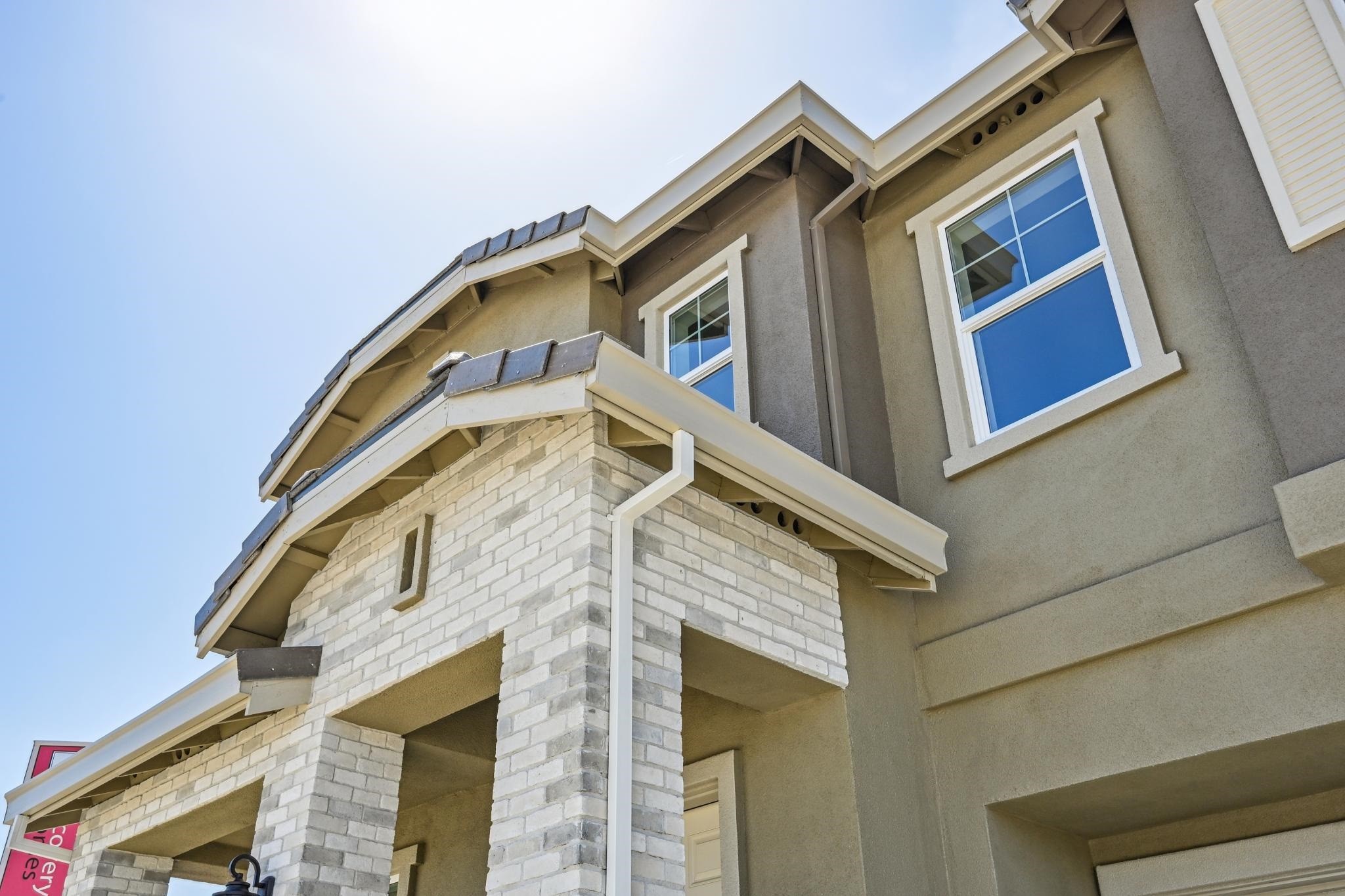 Detail Gallery Image 4 of 54 For 101 Creek View Cir, Fairfield,  CA 94533 - 5 Beds | 3/1 Baths