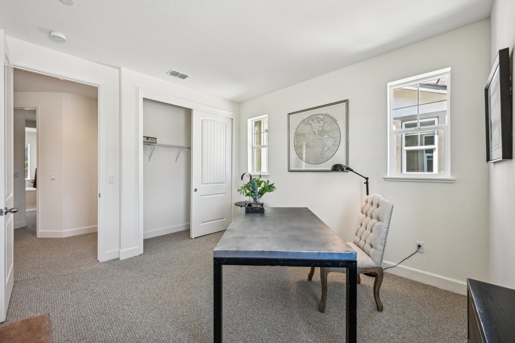 Detail Gallery Image 34 of 54 For 101 Creek View Cir, Fairfield,  CA 94533 - 5 Beds | 3/1 Baths