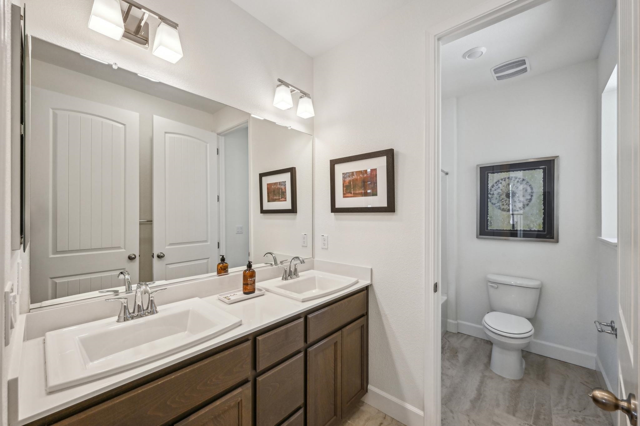Detail Gallery Image 36 of 54 For 101 Creek View Cir, Fairfield,  CA 94533 - 5 Beds | 3/1 Baths