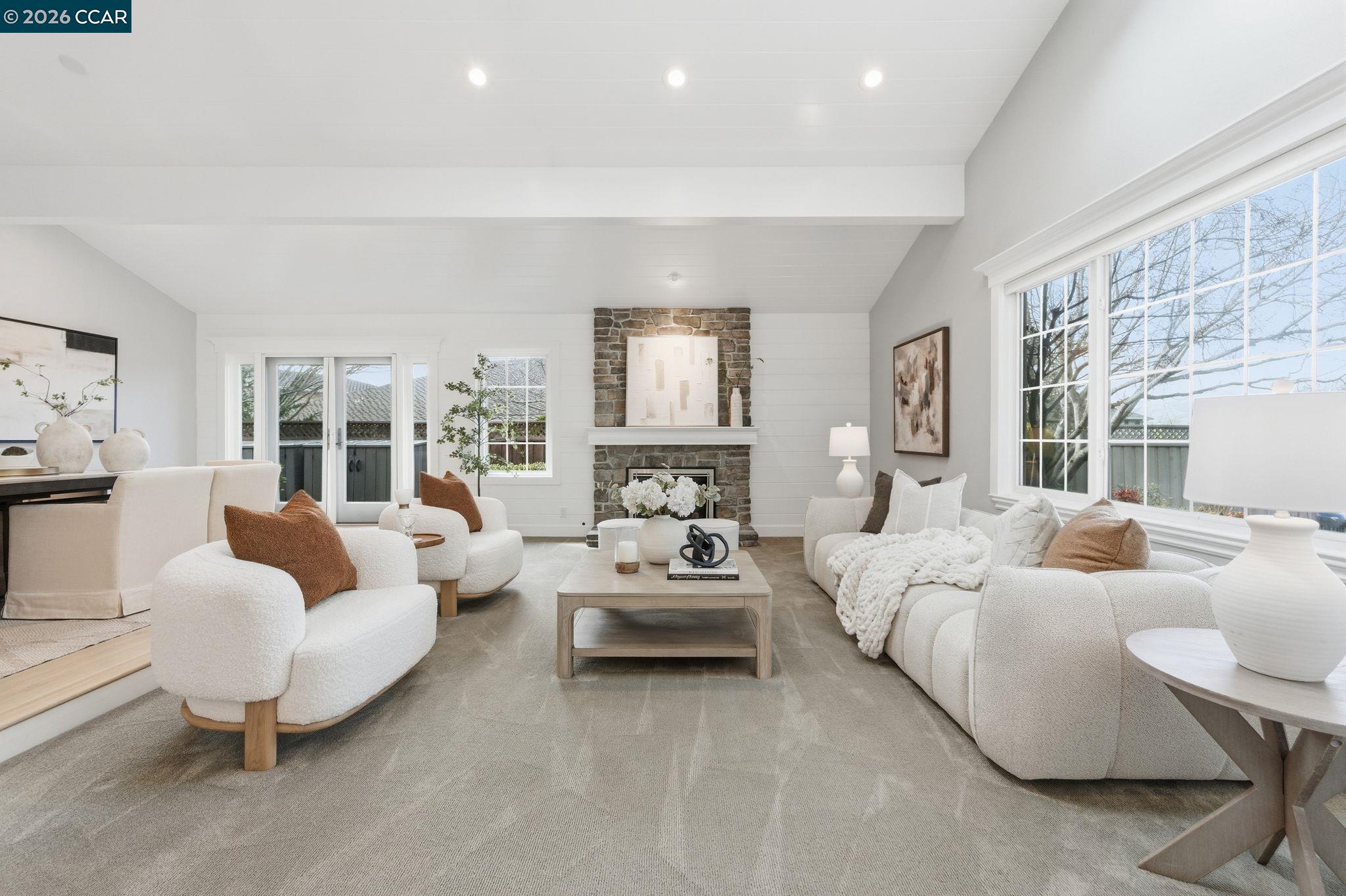 Detail Gallery Image 4 of 41 For 813 Columbine Ct, Danville,  CA 94526 - 4 Beds | 3 Baths