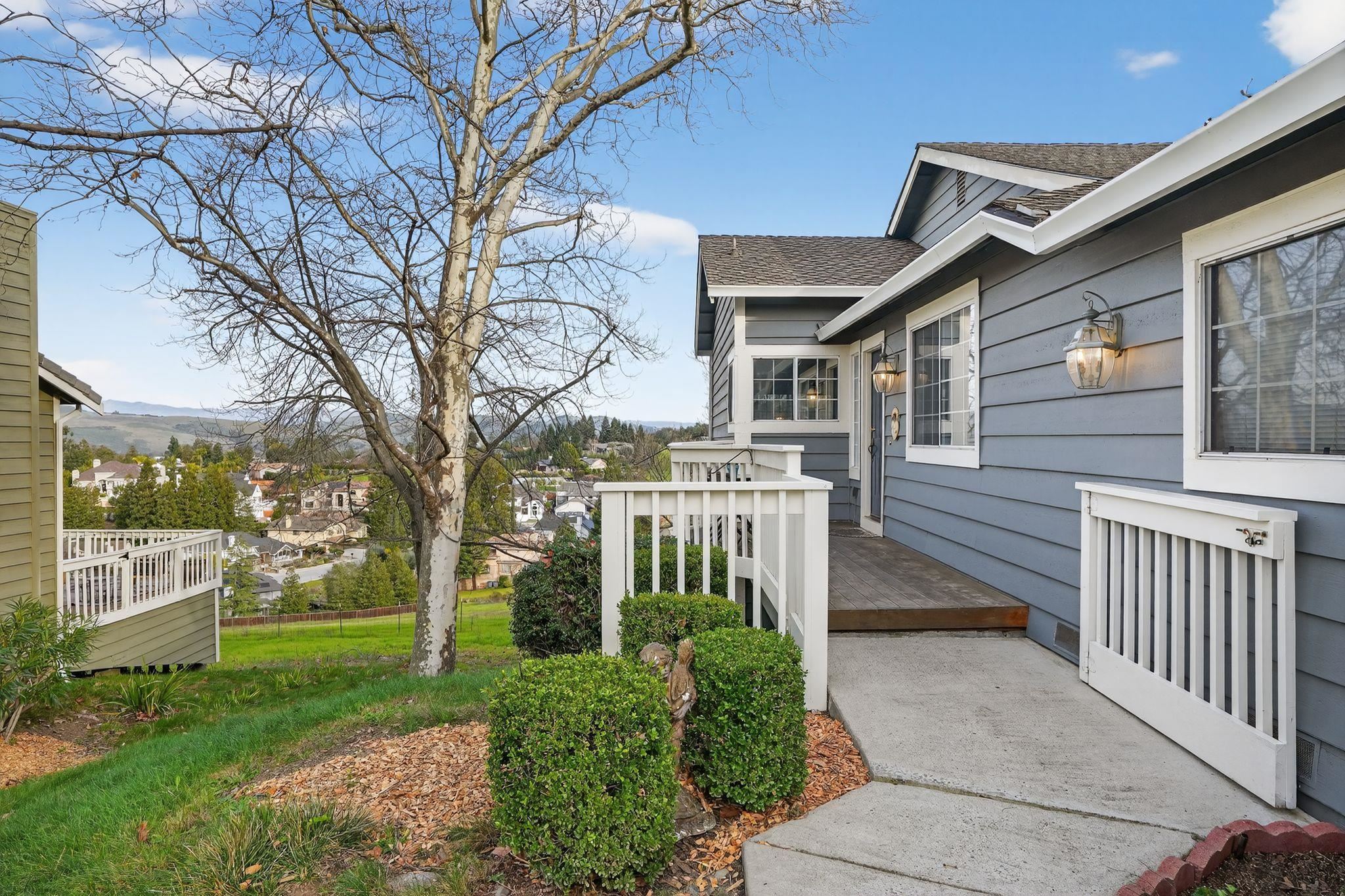 Detail Gallery Image 23 of 34 For 1240 Copper Peak Ln, San Jose,  CA 95120 - 3 Beds | 3 Baths