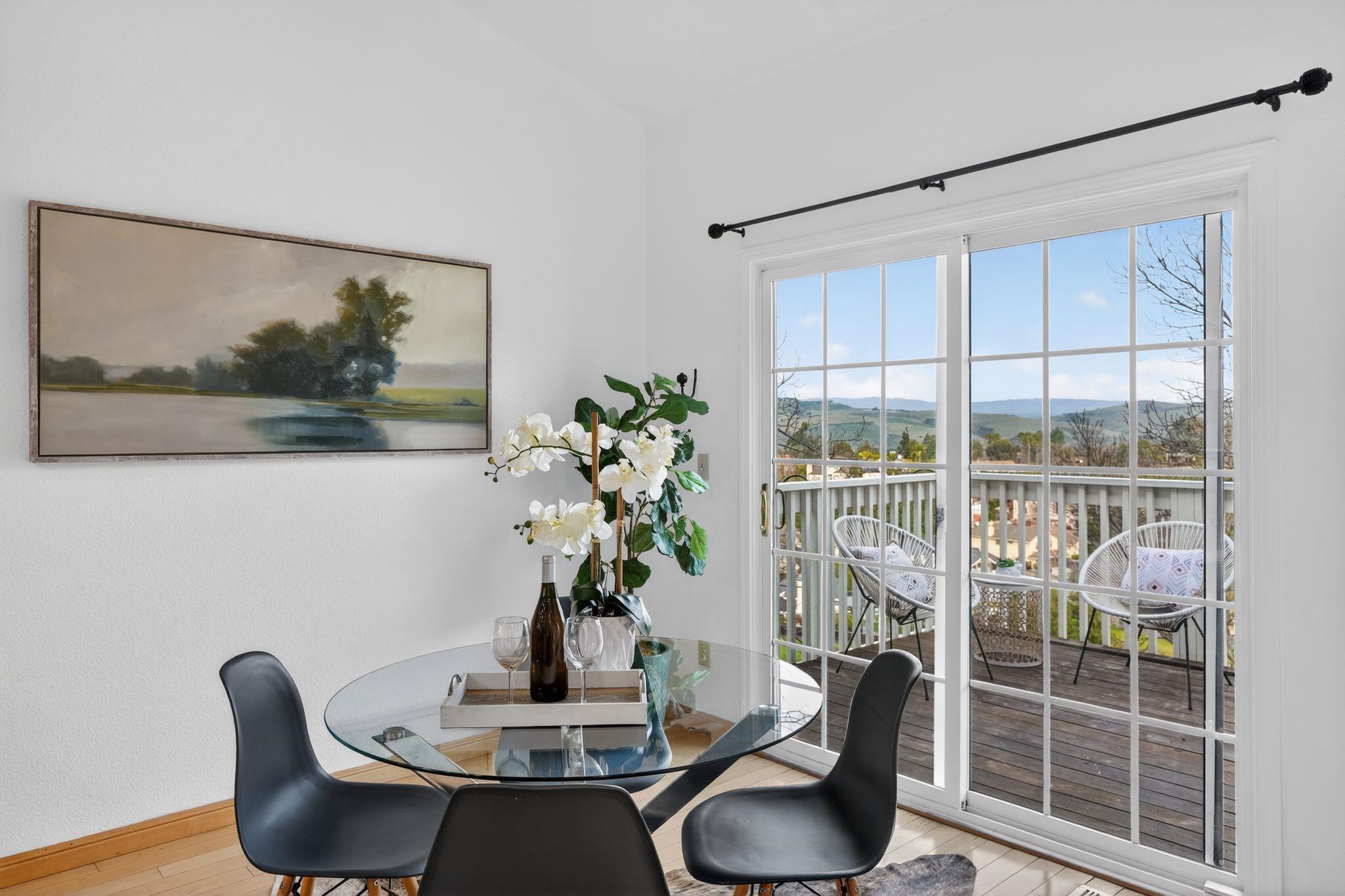 Detail Gallery Image 10 of 34 For 1240 Copper Peak Ln, San Jose,  CA 95120 - 3 Beds | 3 Baths