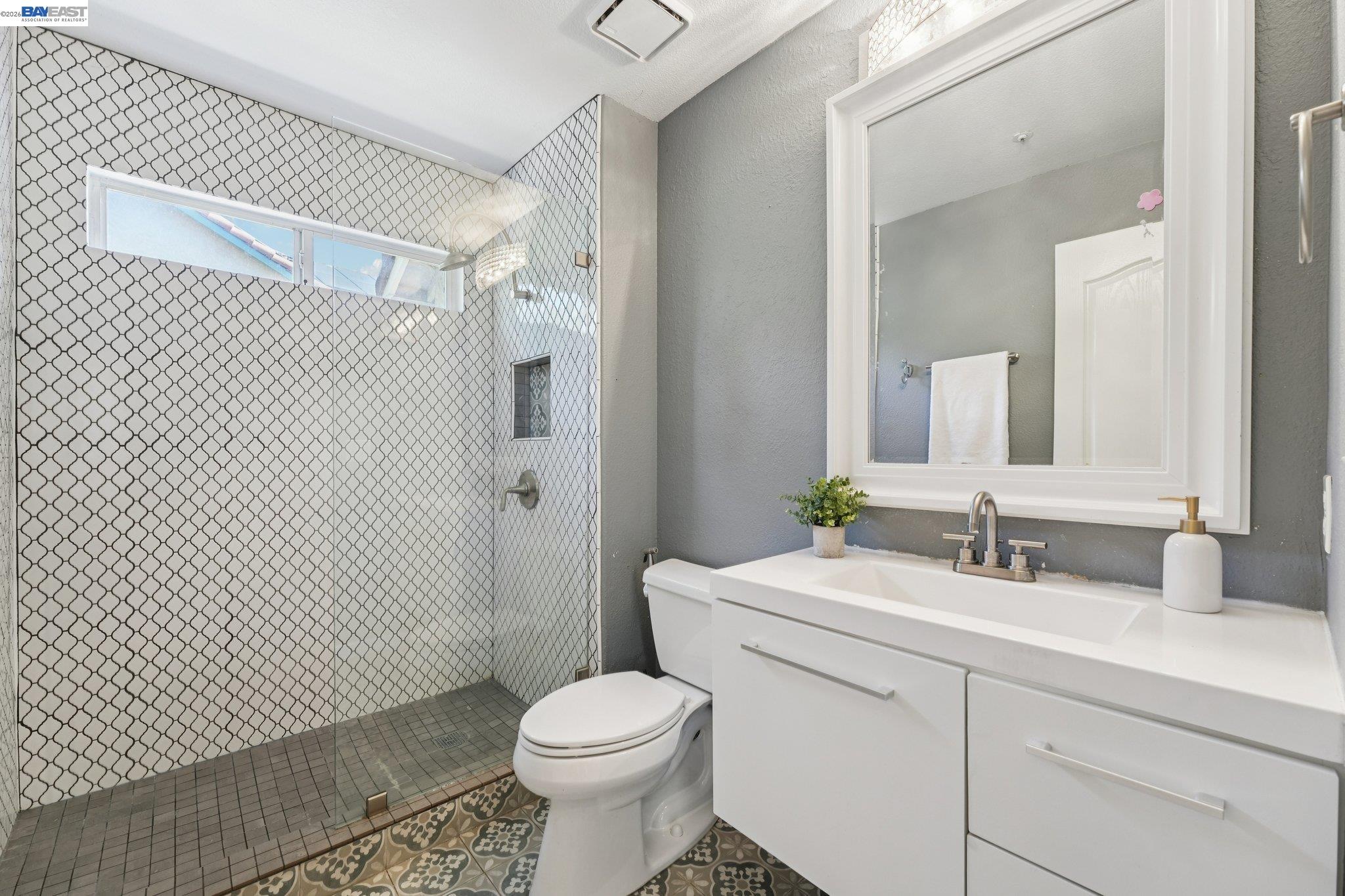 Detail Gallery Image 24 of 60 For 1042 Dana Cir, Livermore,  CA 94550 - 4 Beds | 3 Baths