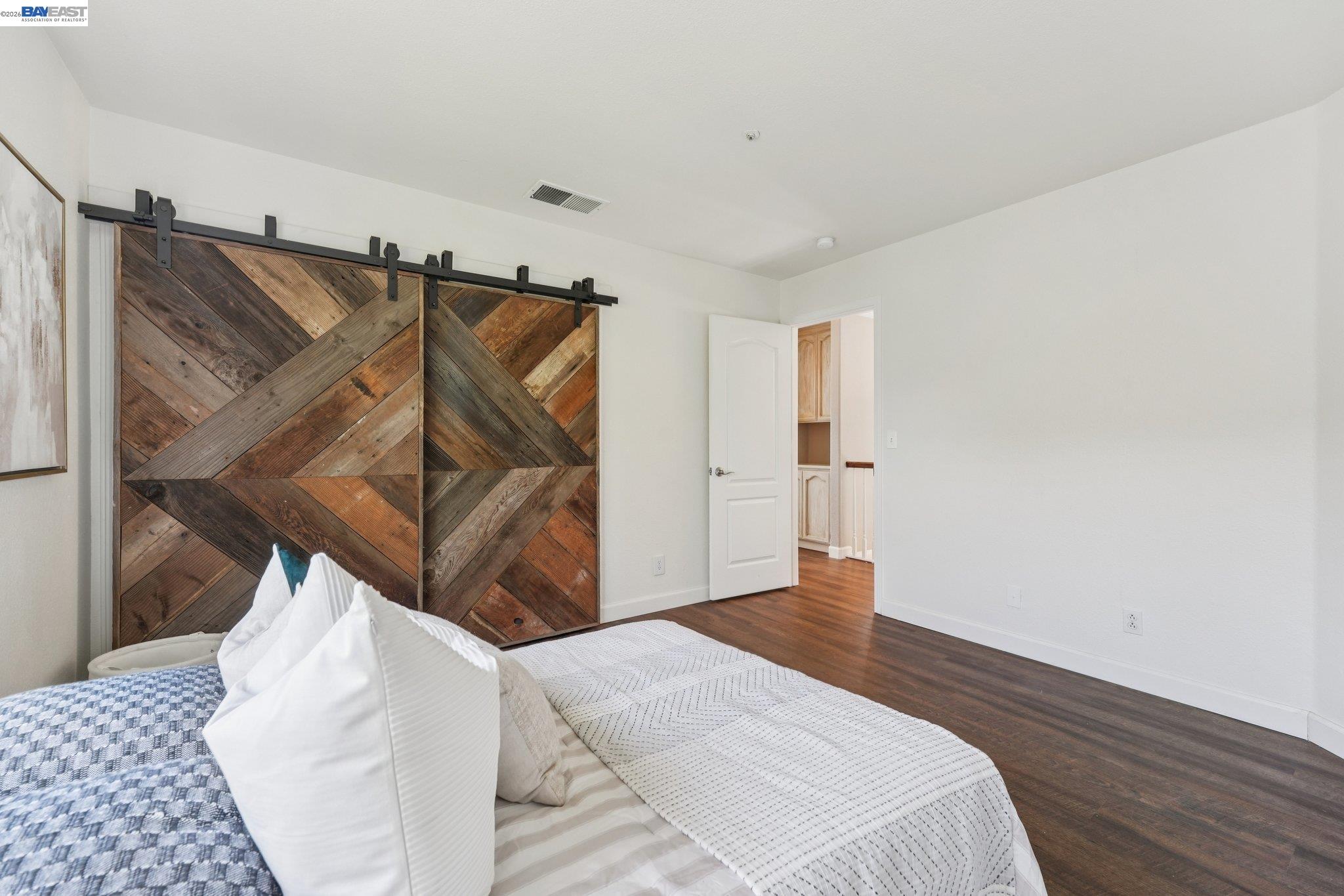 Detail Gallery Image 40 of 60 For 1042 Dana Cir, Livermore,  CA 94550 - 4 Beds | 3 Baths