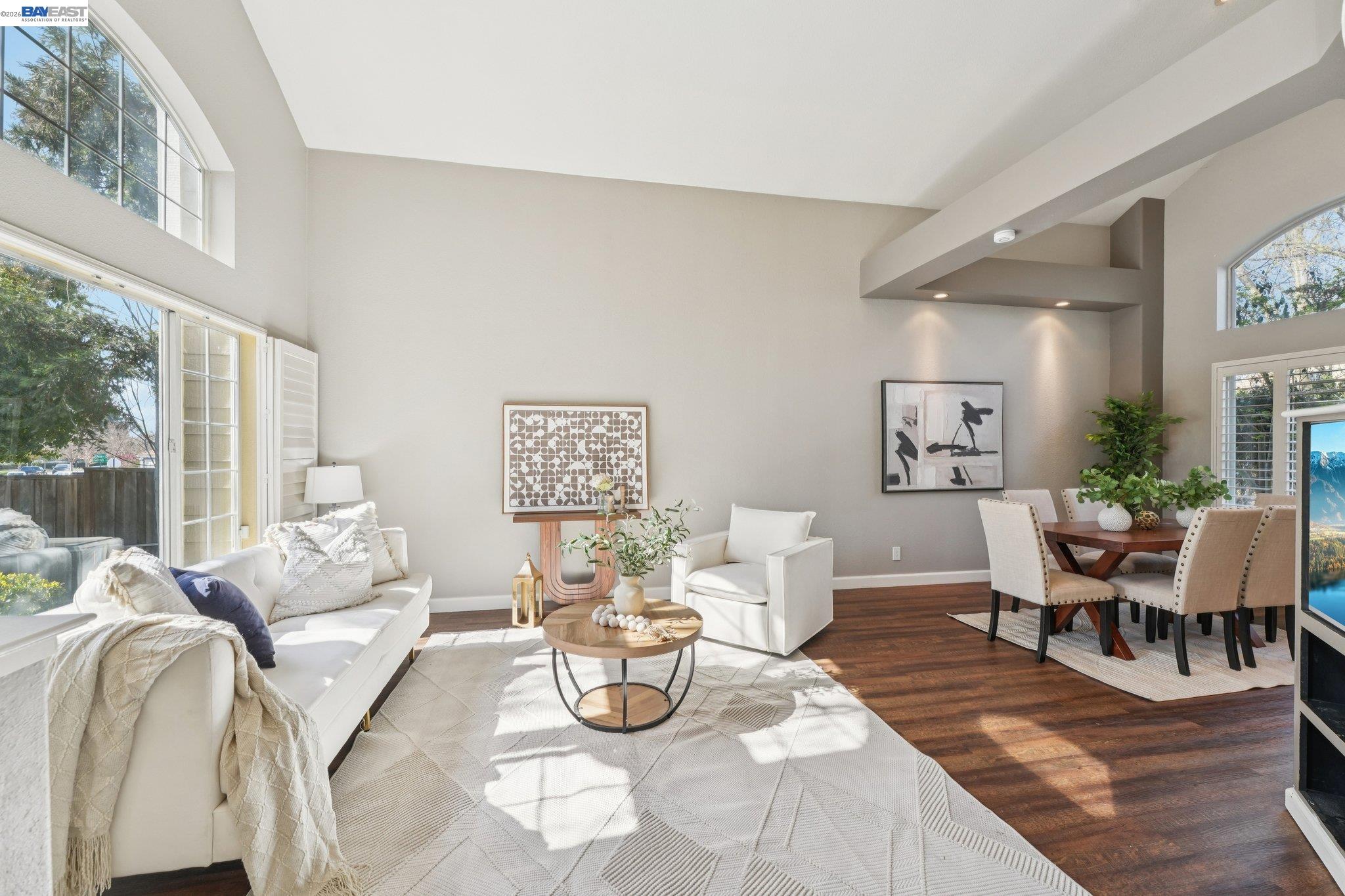 Detail Gallery Image 6 of 60 For 1042 Dana Cir, Livermore,  CA 94550 - 4 Beds | 3 Baths