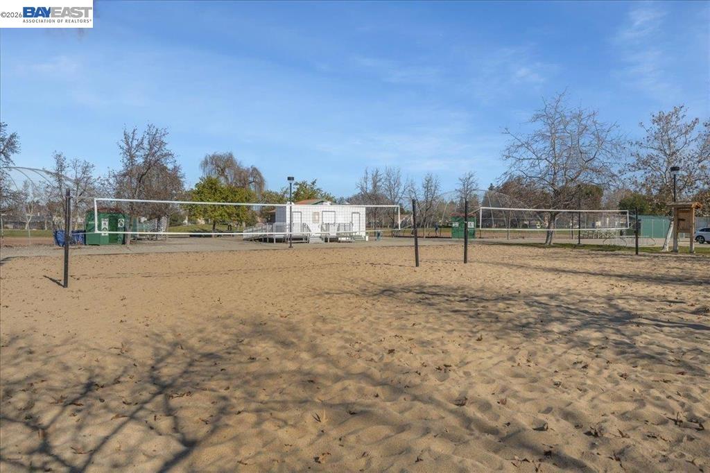 Detail Gallery Image 58 of 60 For 1042 Dana Cir, Livermore,  CA 94550 - 4 Beds | 3 Baths