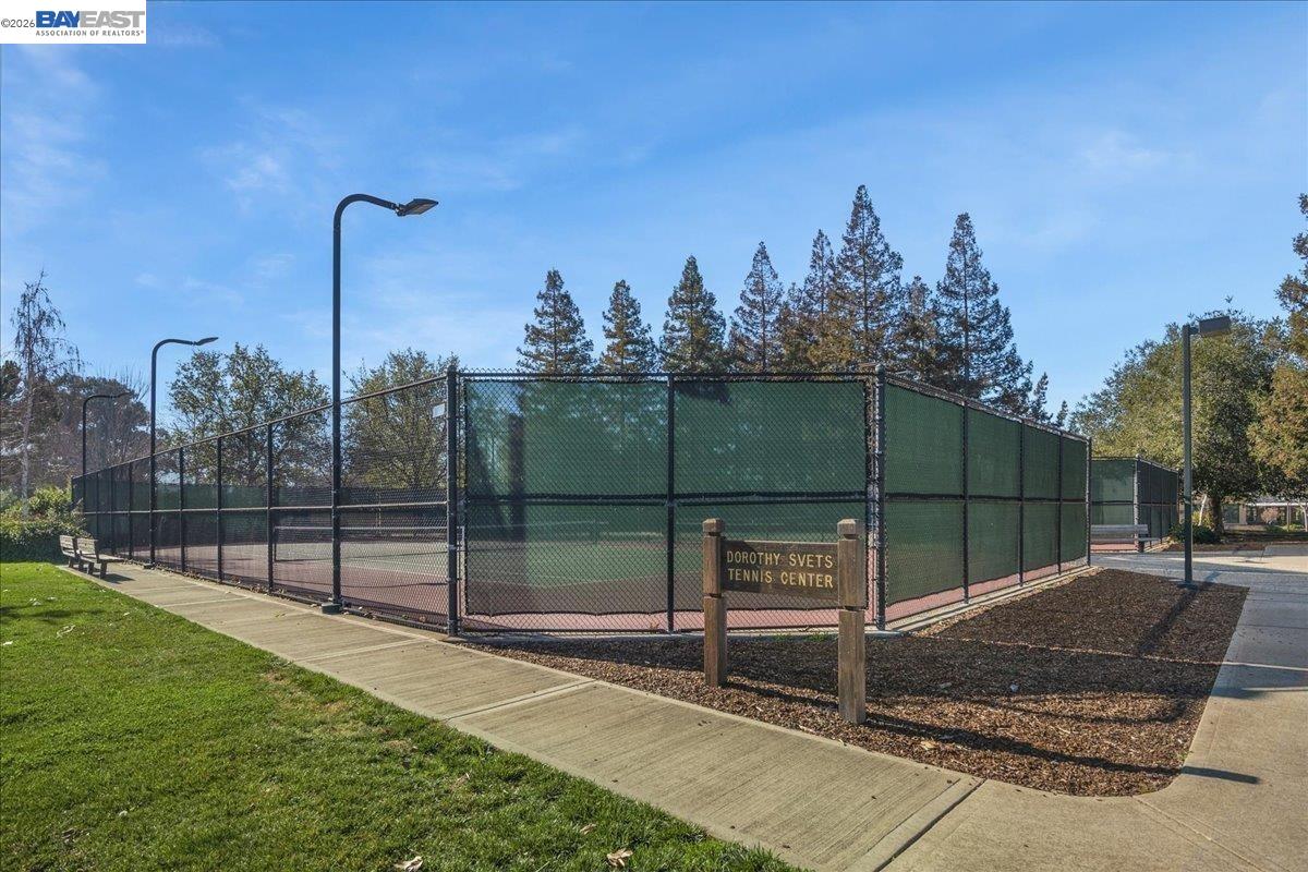 Detail Gallery Image 60 of 60 For 1042 Dana Cir, Livermore,  CA 94550 - 4 Beds | 3 Baths