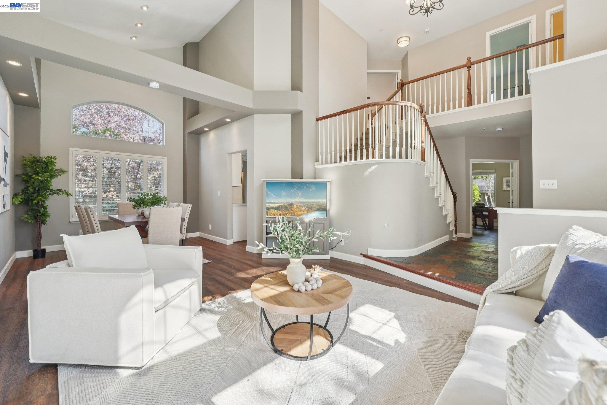 Detail Gallery Image 8 of 60 For 1042 Dana Cir, Livermore,  CA 94550 - 4 Beds | 3 Baths