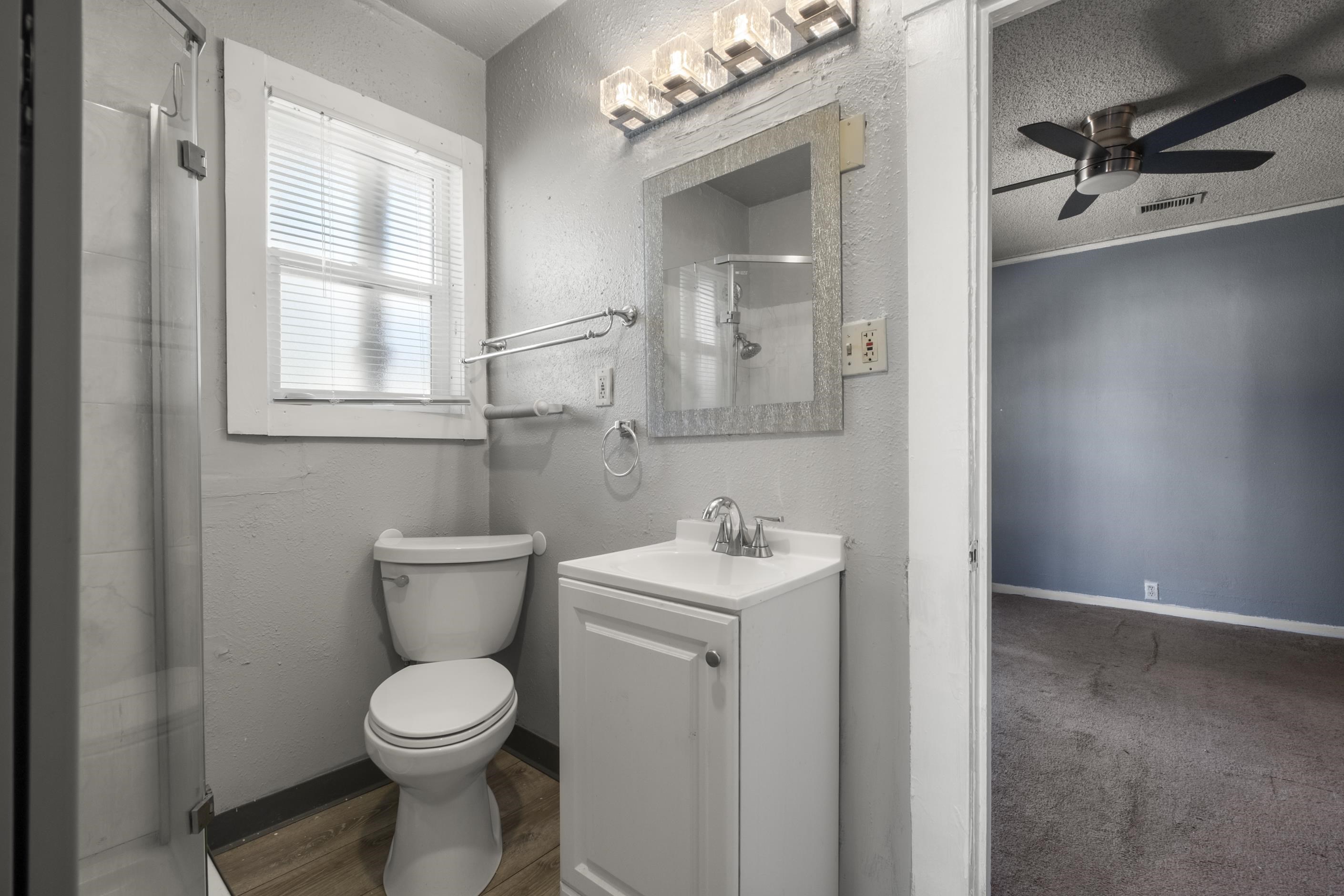 Detail Gallery Image 15 of 32 For 3118 63rd Ave, Oakland,  CA 94605 - 3 Beds | 1/1 Baths