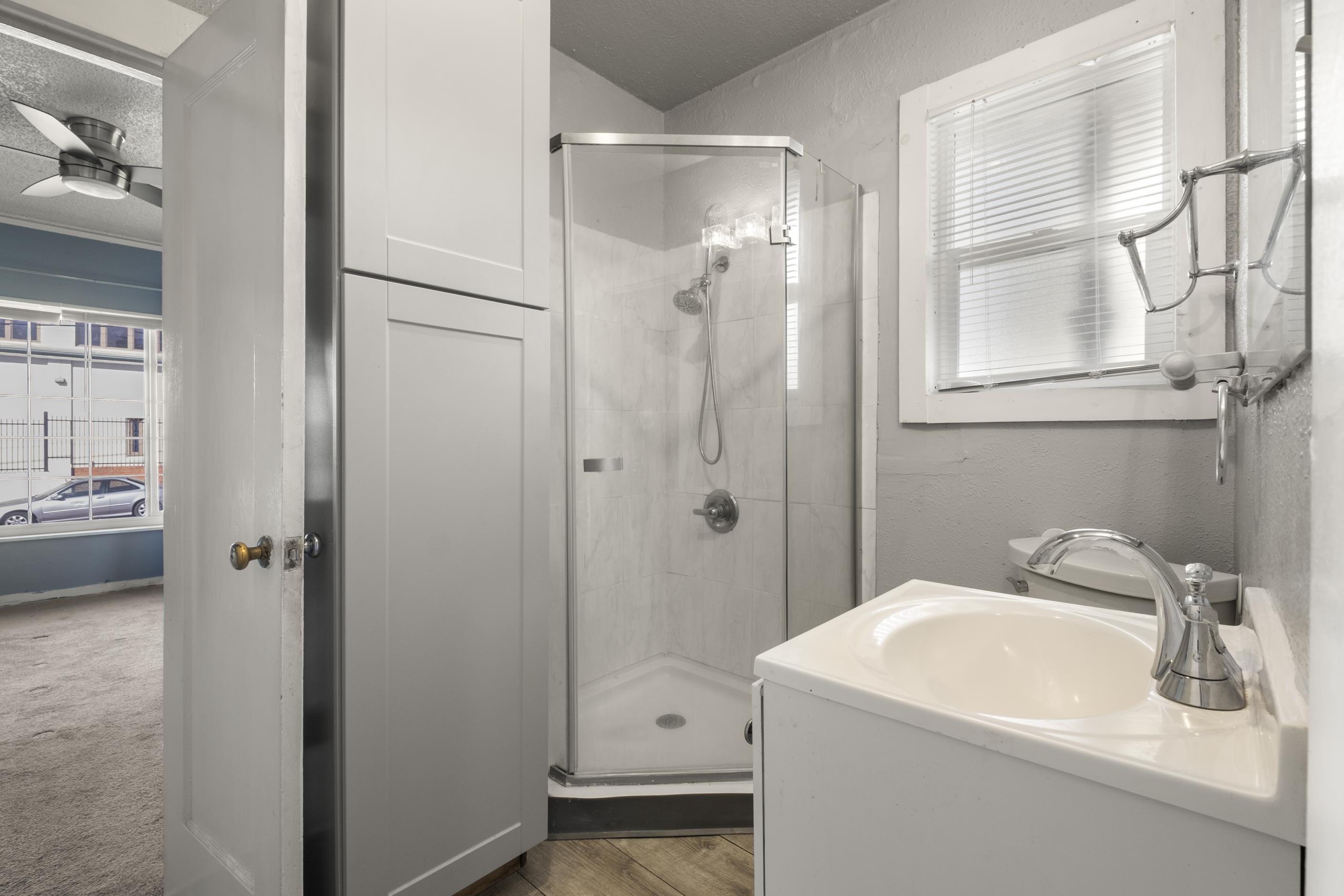 Detail Gallery Image 16 of 32 For 3118 63rd Ave, Oakland,  CA 94605 - 3 Beds | 1/1 Baths