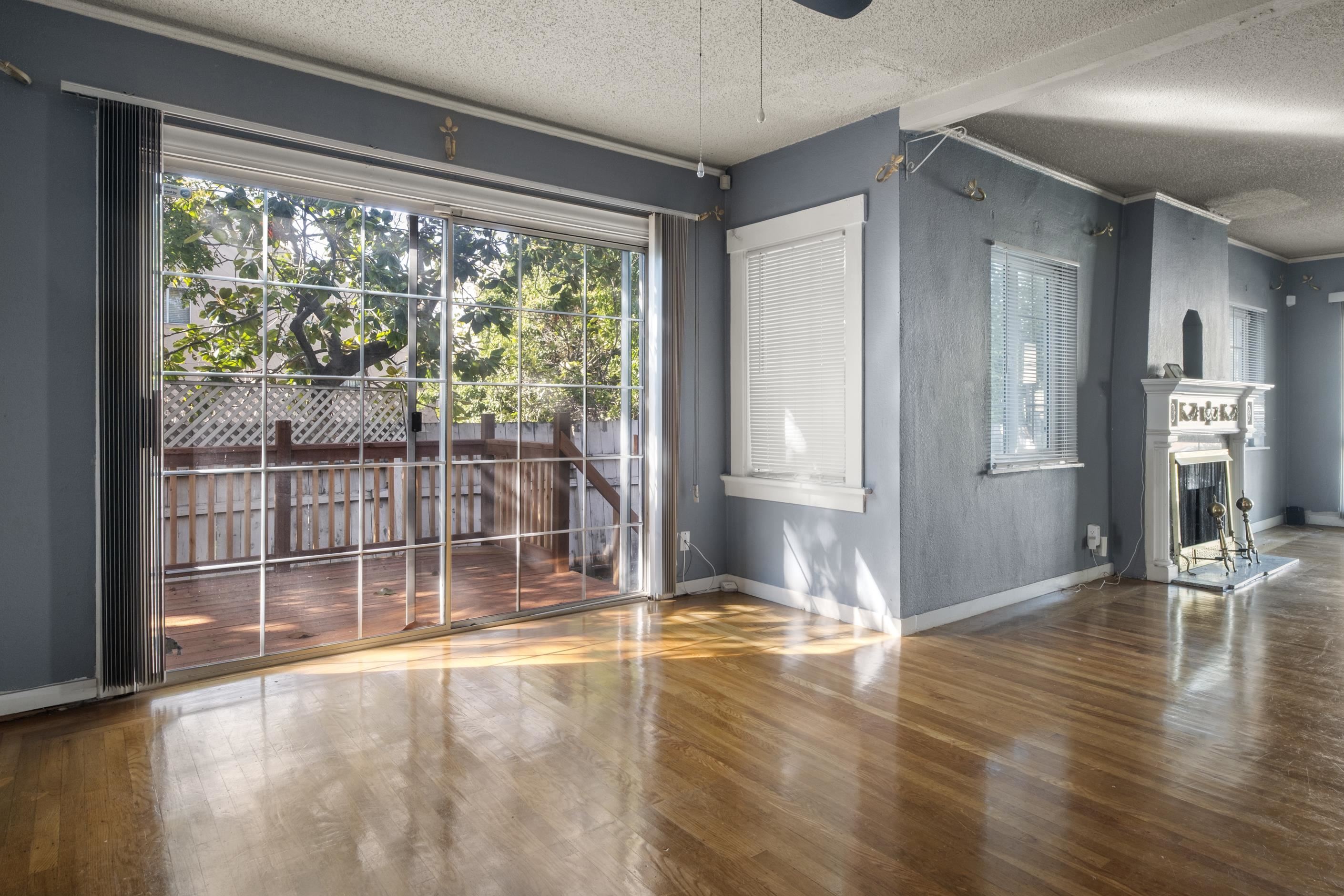 Detail Gallery Image 7 of 32 For 3118 63rd Ave, Oakland,  CA 94605 - 3 Beds | 1/1 Baths