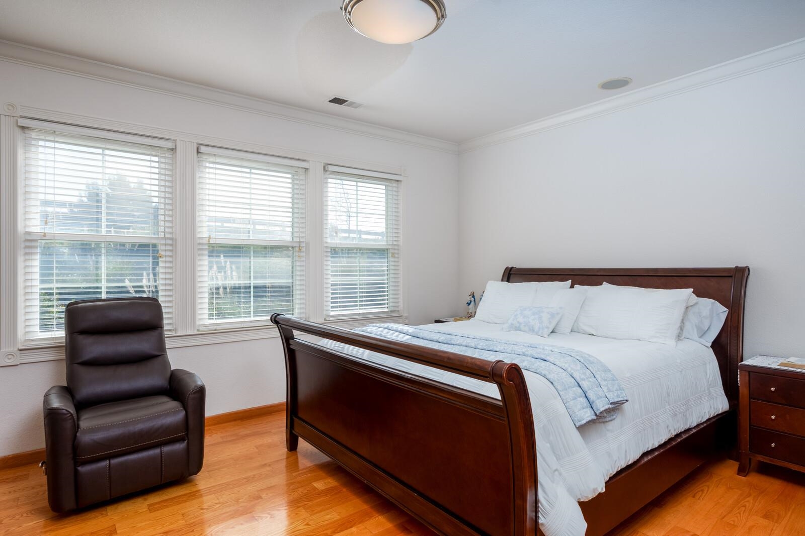 Detail Gallery Image 21 of 40 For 2719 Shellgate Circle, Hayward,  CA 94545 - 5 Beds | 3 Baths