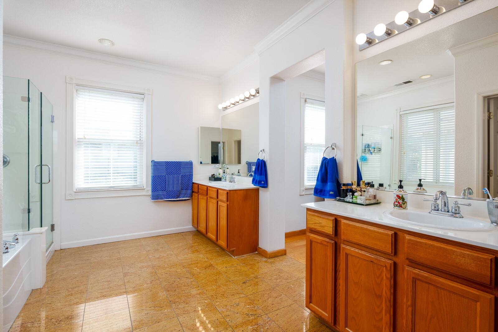 Detail Gallery Image 24 of 40 For 2719 Shellgate Circle, Hayward,  CA 94545 - 5 Beds | 3 Baths