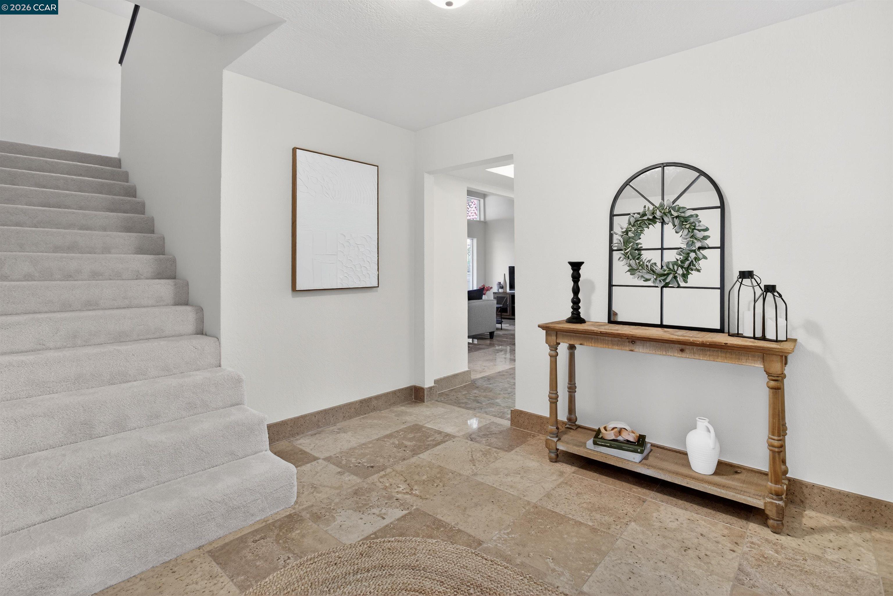 Detail Gallery Image 15 of 57 For 1956 Holly Dr, Concord,  CA 94521 - 5 Beds | 3 Baths