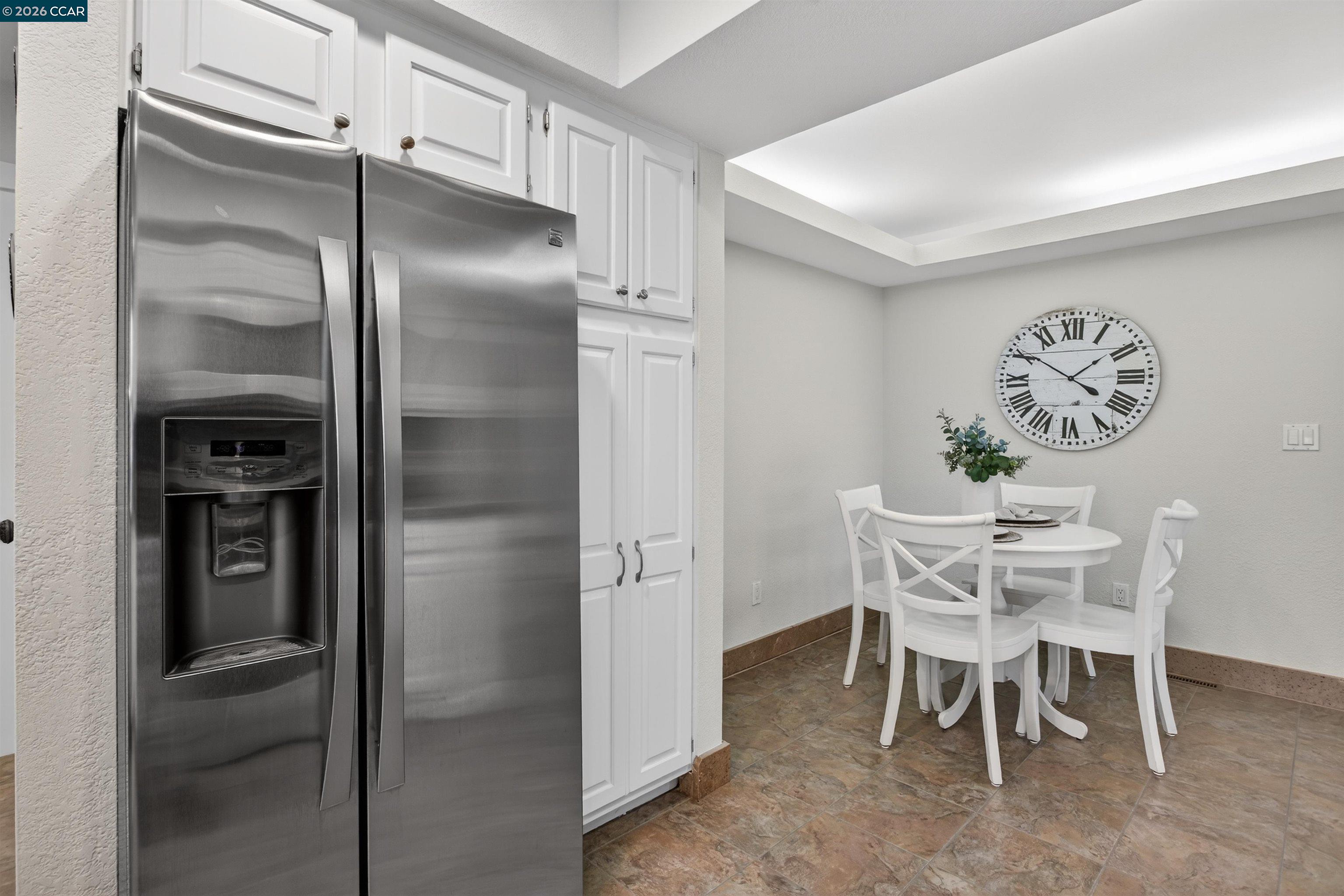 1956 Holly Dr, Concord, CA, 94521