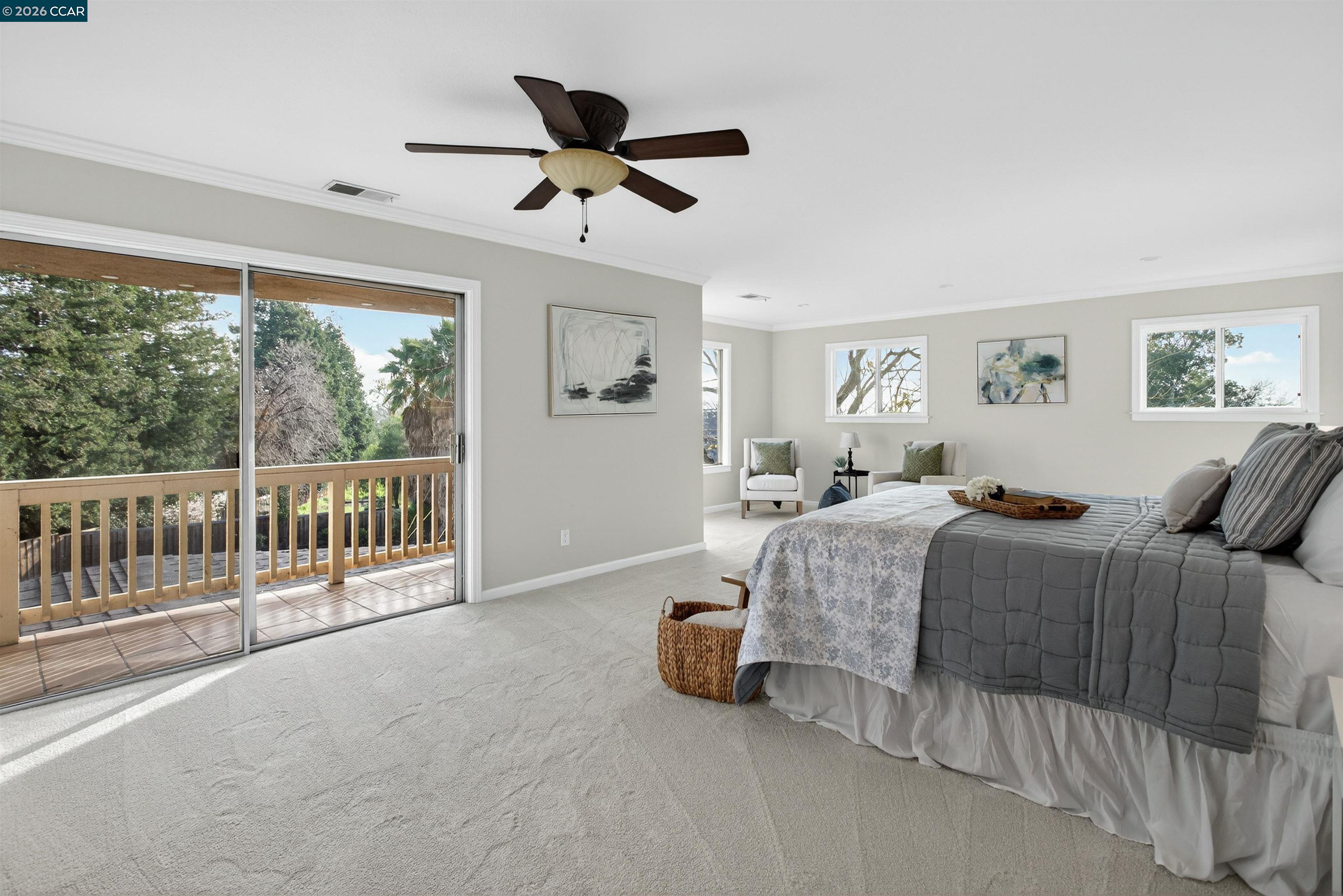 Detail Gallery Image 27 of 57 For 1956 Holly Dr, Concord,  CA 94521 - 5 Beds | 3 Baths