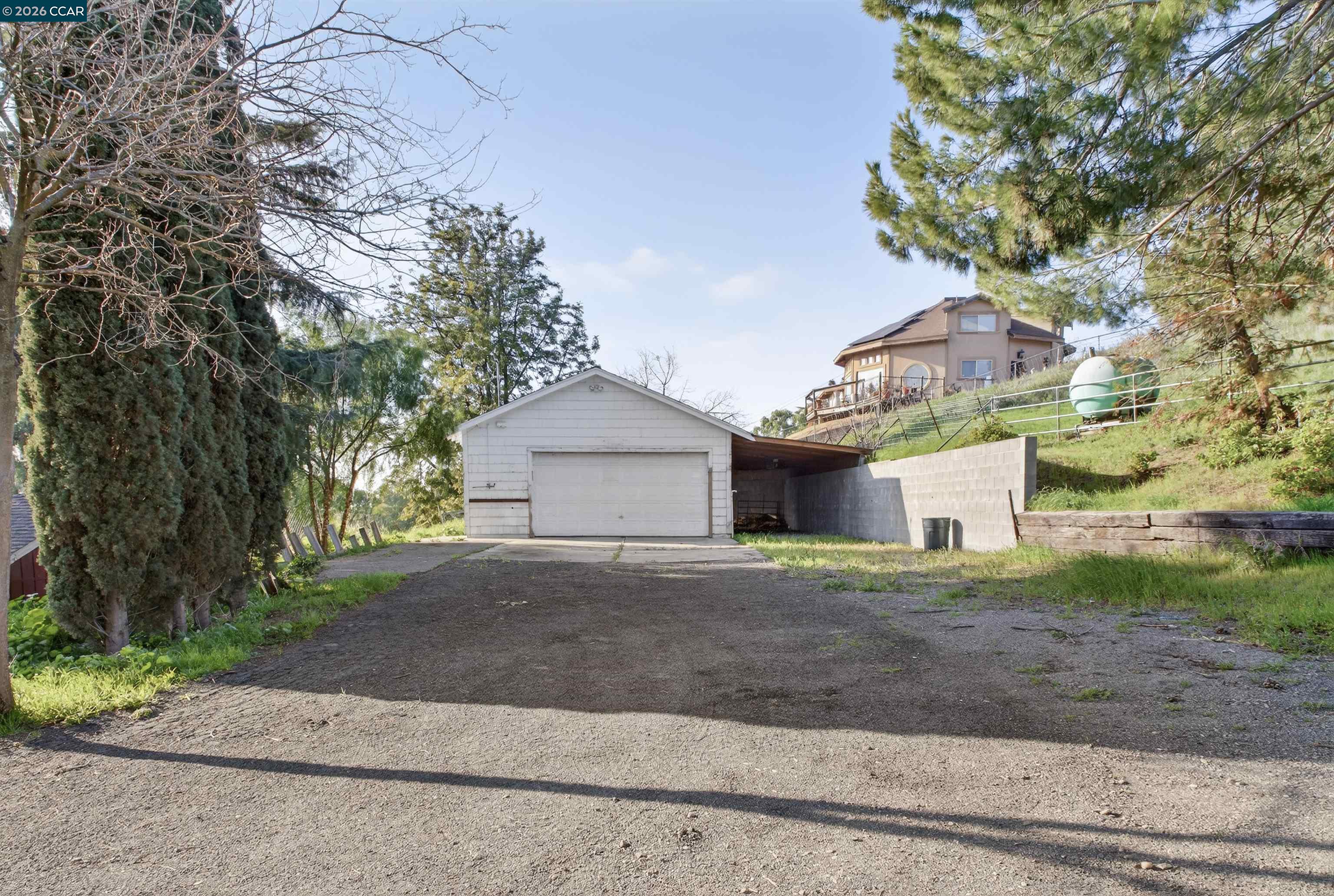 1956 Holly Dr, Concord, CA, 94521