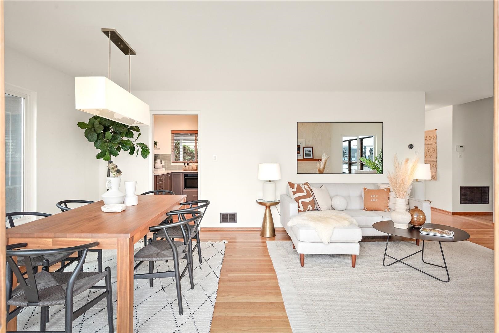 Detail Gallery Image 11 of 56 For 225 Chadbourne Way, Oakland,  CA 94619 - 3 Beds | 2/1 Baths