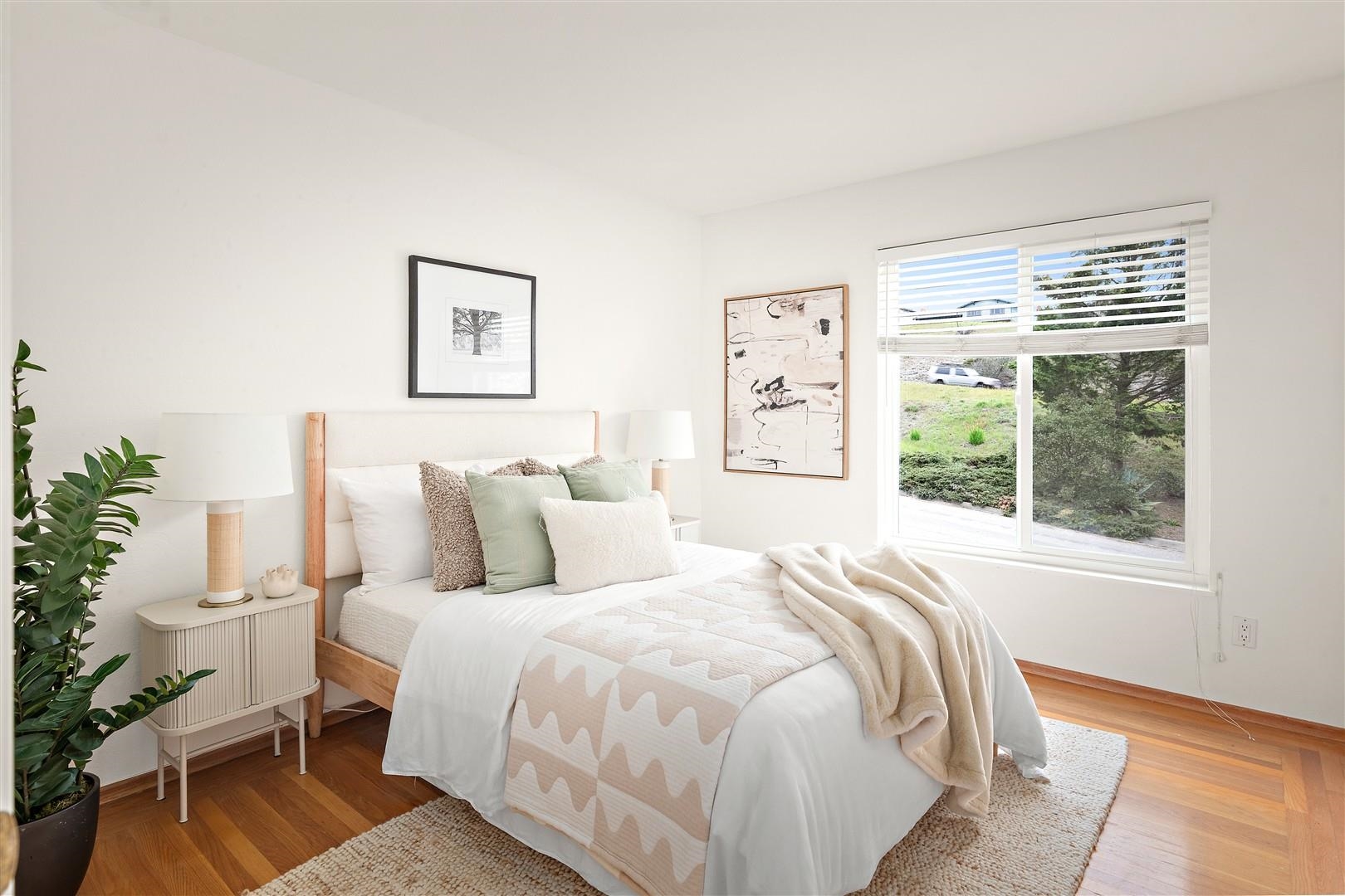 Detail Gallery Image 16 of 56 For 225 Chadbourne Way, Oakland,  CA 94619 - 3 Beds | 2/1 Baths