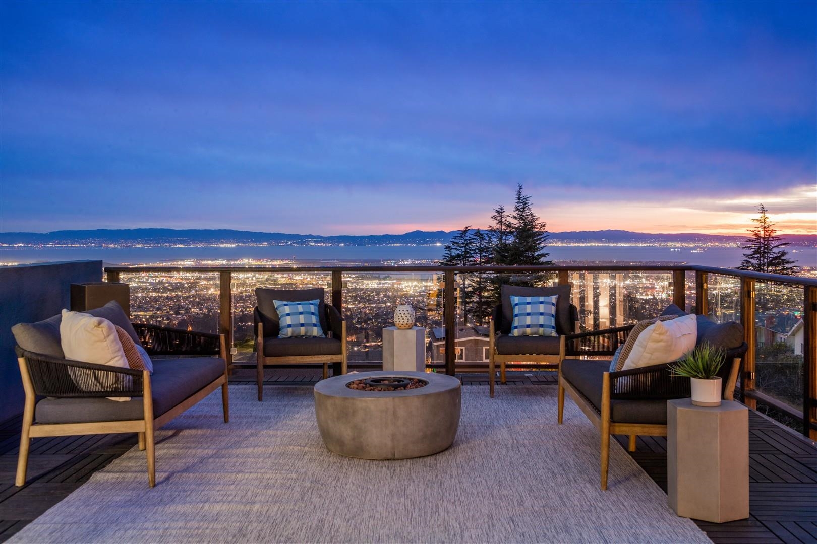 Detail Gallery Image 44 of 56 For 225 Chadbourne Way, Oakland,  CA 94619 - 3 Beds | 2/1 Baths