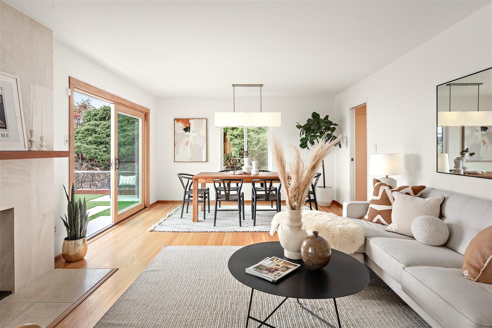 Detail Gallery Image 6 of 56 For 225 Chadbourne Way, Oakland,  CA 94619 - 3 Beds | 2/1 Baths