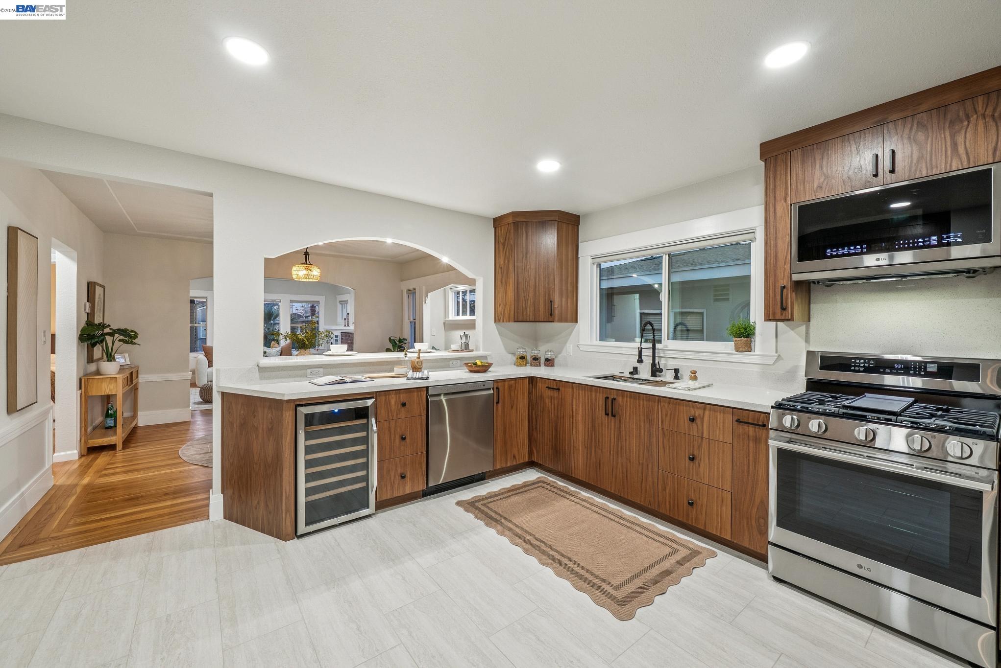 Detail Gallery Image 22 of 55 For 330 Melven Ct, San Leandro,  CA 94577 - 3 Beds | 3 Baths