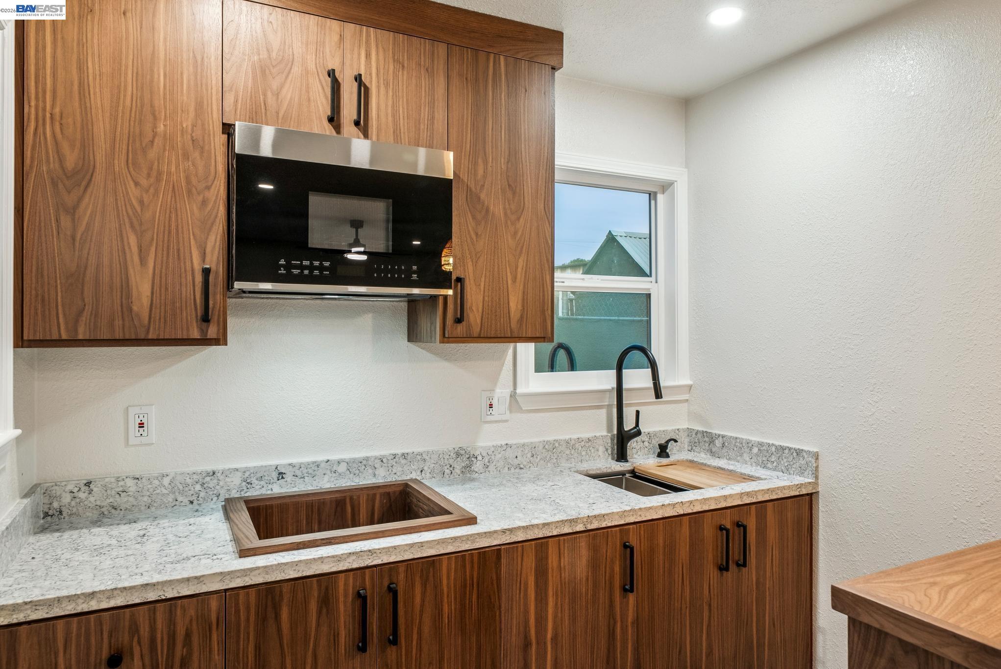 Detail Gallery Image 42 of 55 For 330 Melven Ct, San Leandro,  CA 94577 - 3 Beds | 3 Baths