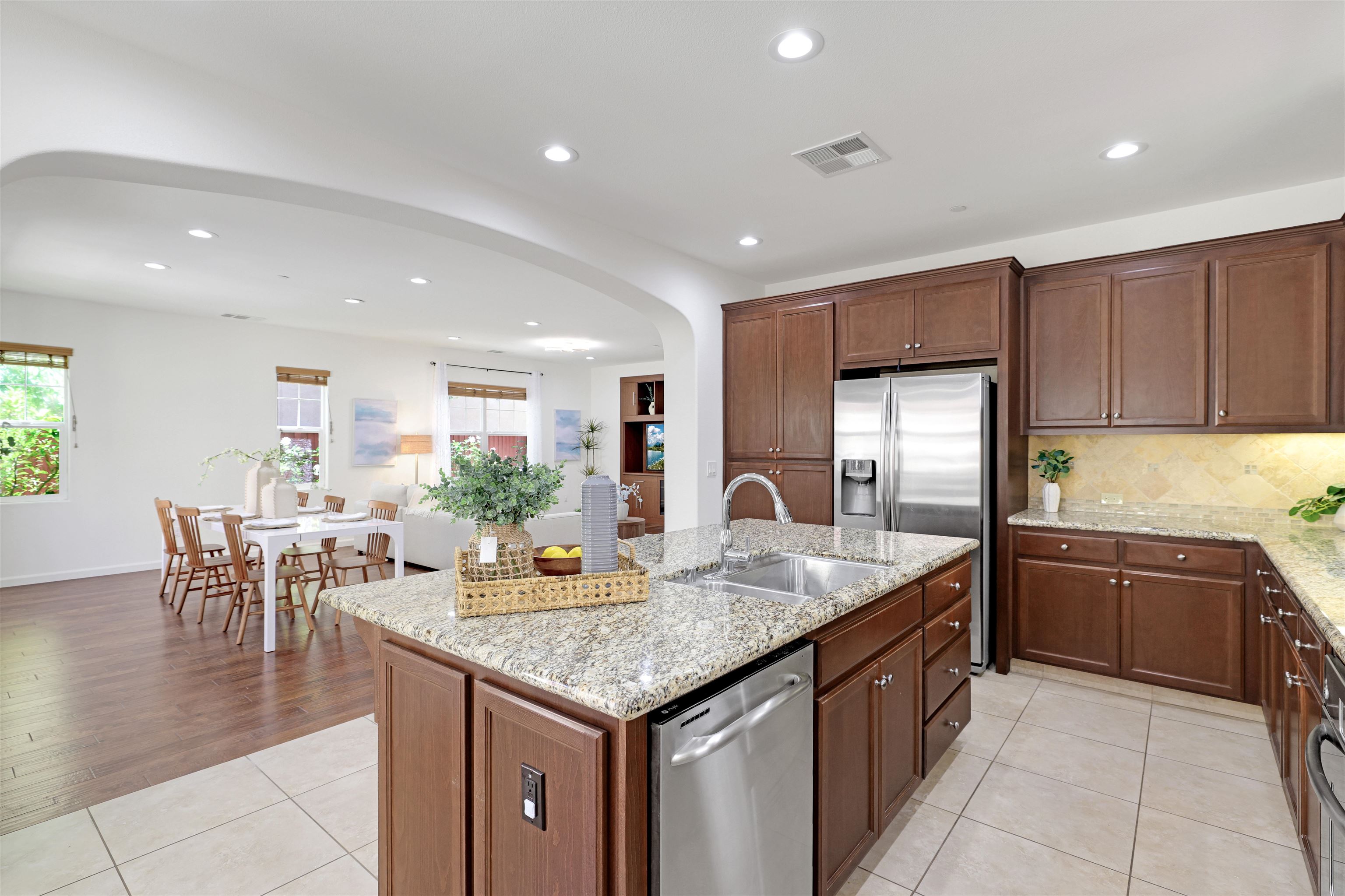 Detail Gallery Image 21 of 57 For 193 Lucy Ln, San Ramon,  CA 94582 - 3 Beds | 3 Baths