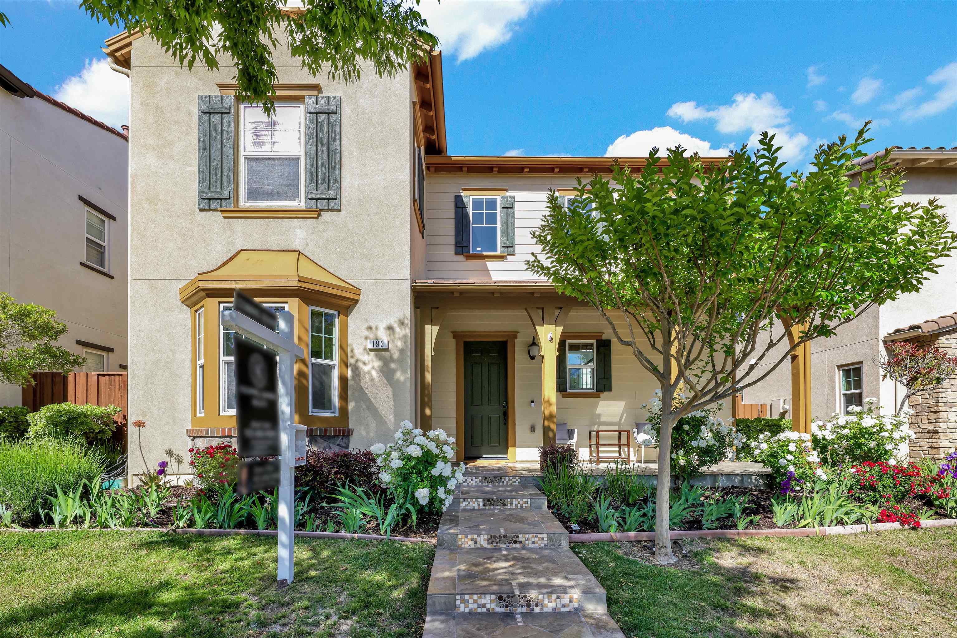 Detail Gallery Image 4 of 57 For 193 Lucy Ln, San Ramon,  CA 94582 - 3 Beds | 3 Baths