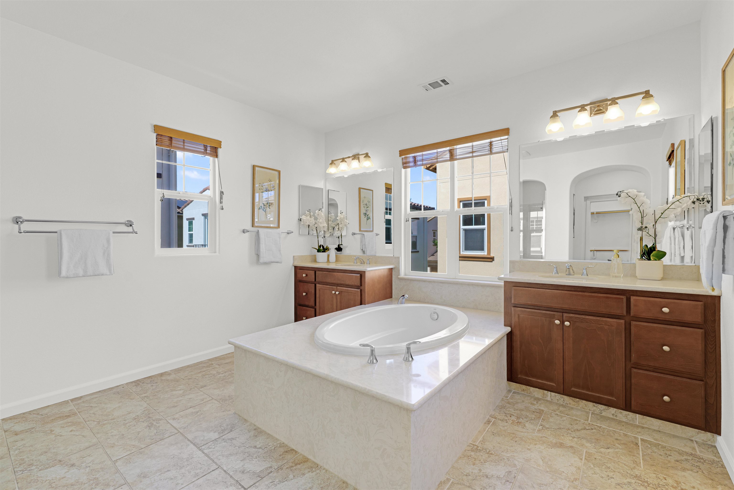 Detail Gallery Image 37 of 57 For 193 Lucy Ln, San Ramon,  CA 94582 - 3 Beds | 3 Baths