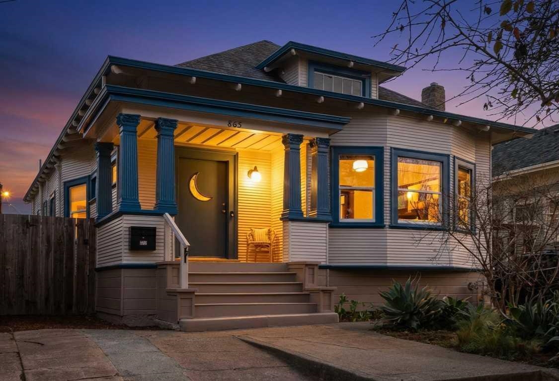 Front Image Thumbnail for EB41123635