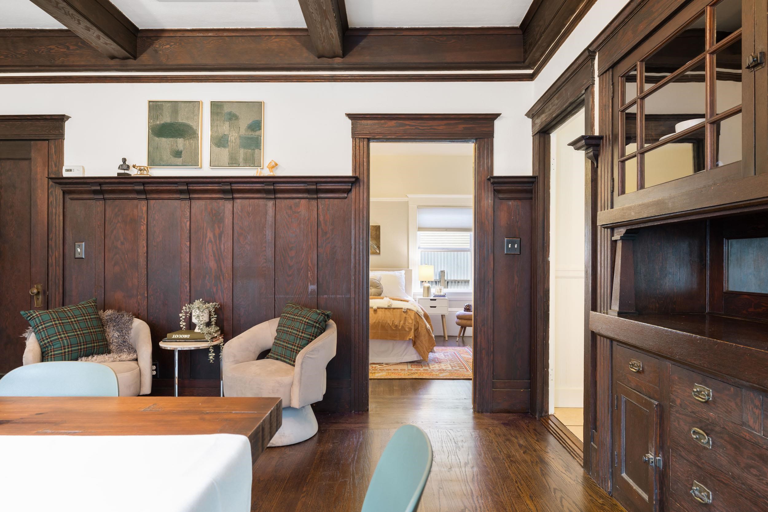 Detail Gallery Image 10 of 39 For 865 54th St, Oakland,  CA 94608 - 3 Beds | 1 Baths