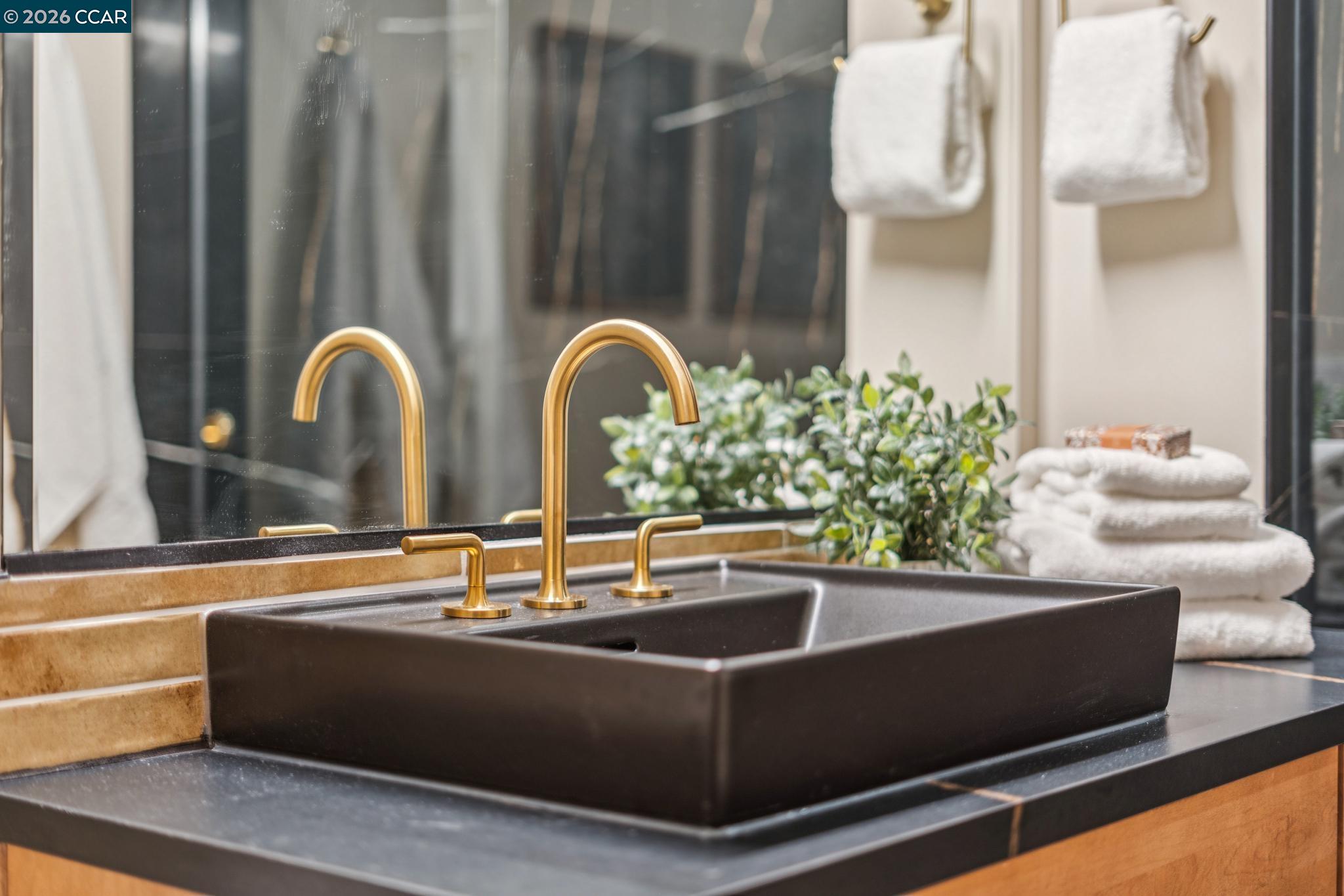 Photo #33: 41123638 Listing: Photo #33