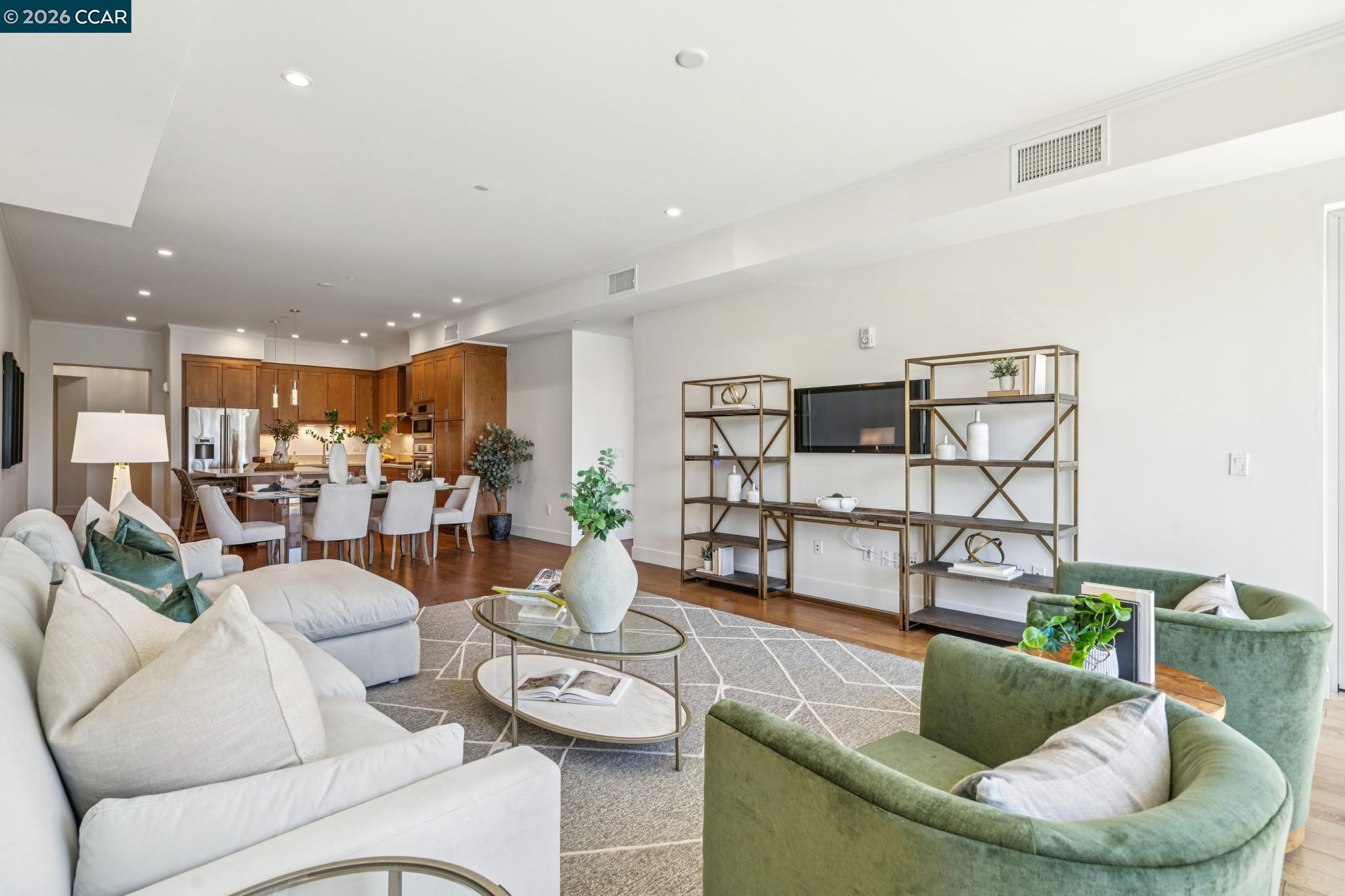 Photo #9: 41123638 Listing: Photo #9