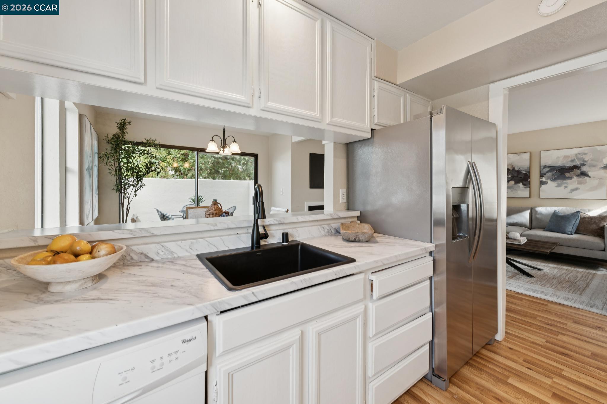 Photo #14: 41123642 Listing: Photo #14