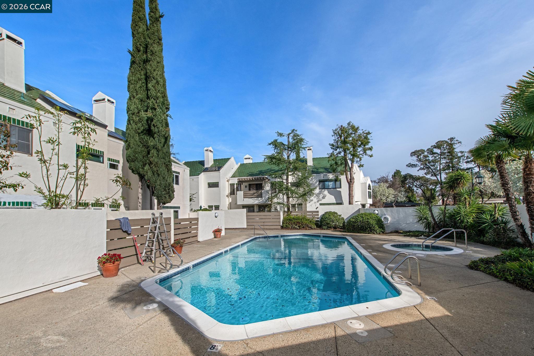 Photo #42: 41123642 Listing: Photo #42