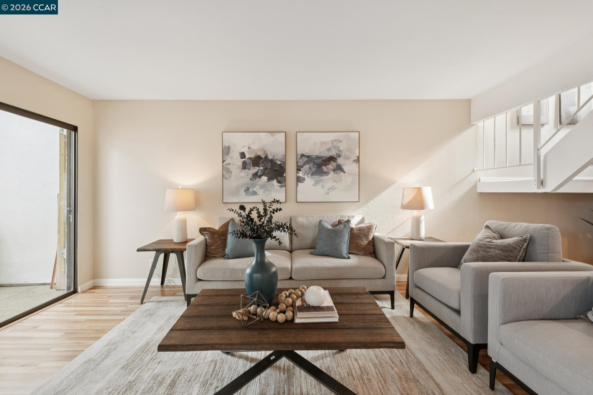 Photo #5: 41123642 Listing: Photo #5