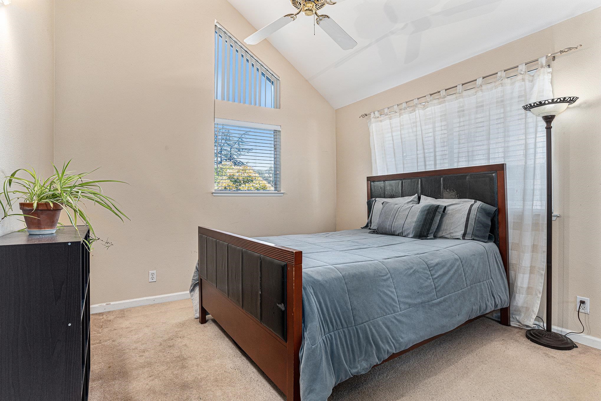 Detail Gallery Image 16 of 33 For 111 Overacker Ter, Fremont,  CA 94536 - 4 Beds | 2/1 Baths