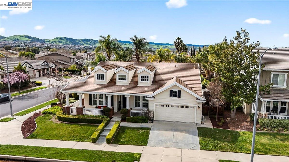 Detail Gallery Image 4 of 60 For 2889 Bresso Ct, Livermore,  CA 94550 - 5 Beds | 2/1 Baths