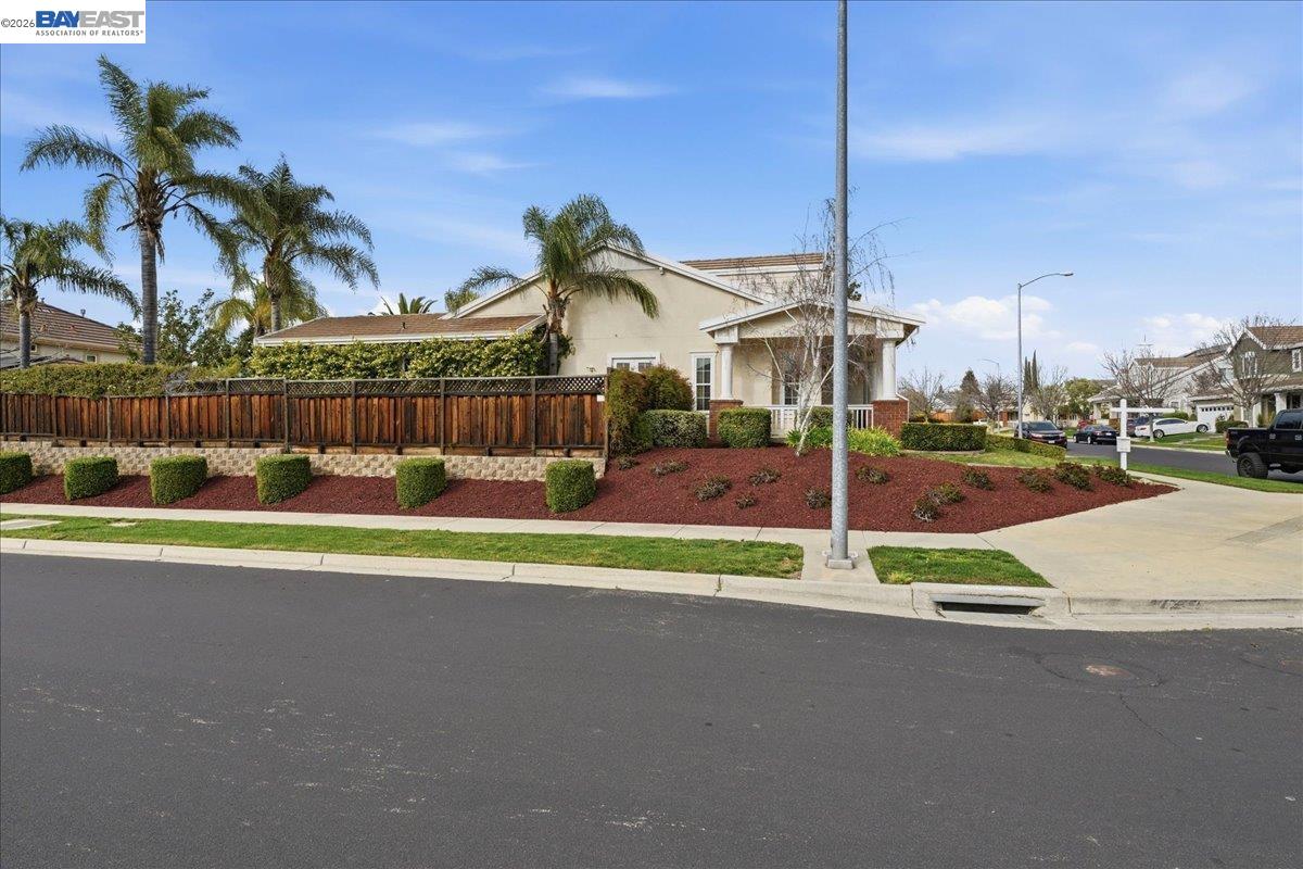 Detail Gallery Image 57 of 60 For 2889 Bresso Ct, Livermore,  CA 94550 - 5 Beds | 2/1 Baths