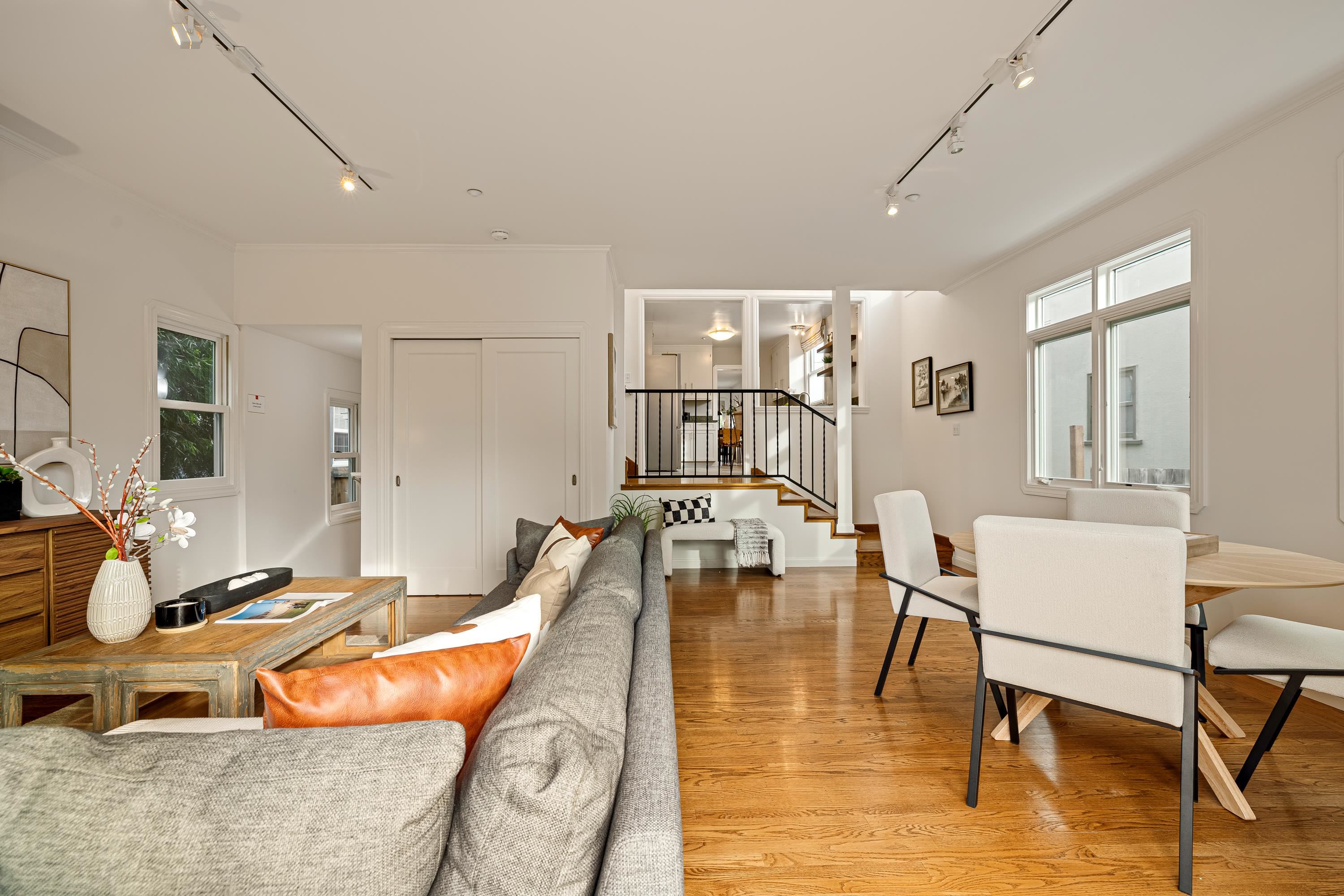 Detail Gallery Image 27 of 55 For 1038 Pomona Ave, Albany,  CA 94706 - 3 Beds | 3 Baths