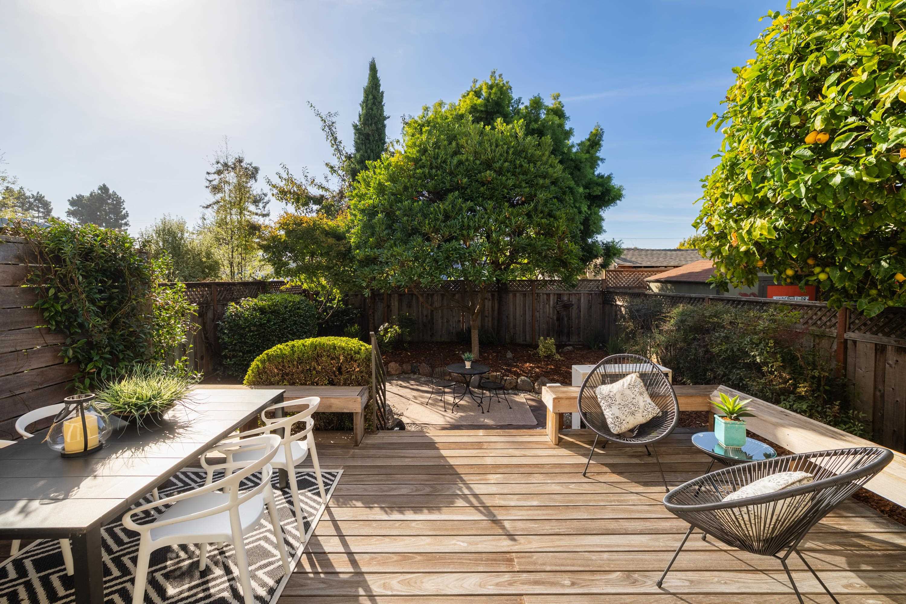 Detail Gallery Image 44 of 55 For 1038 Pomona Ave, Albany,  CA 94706 - 3 Beds | 3 Baths