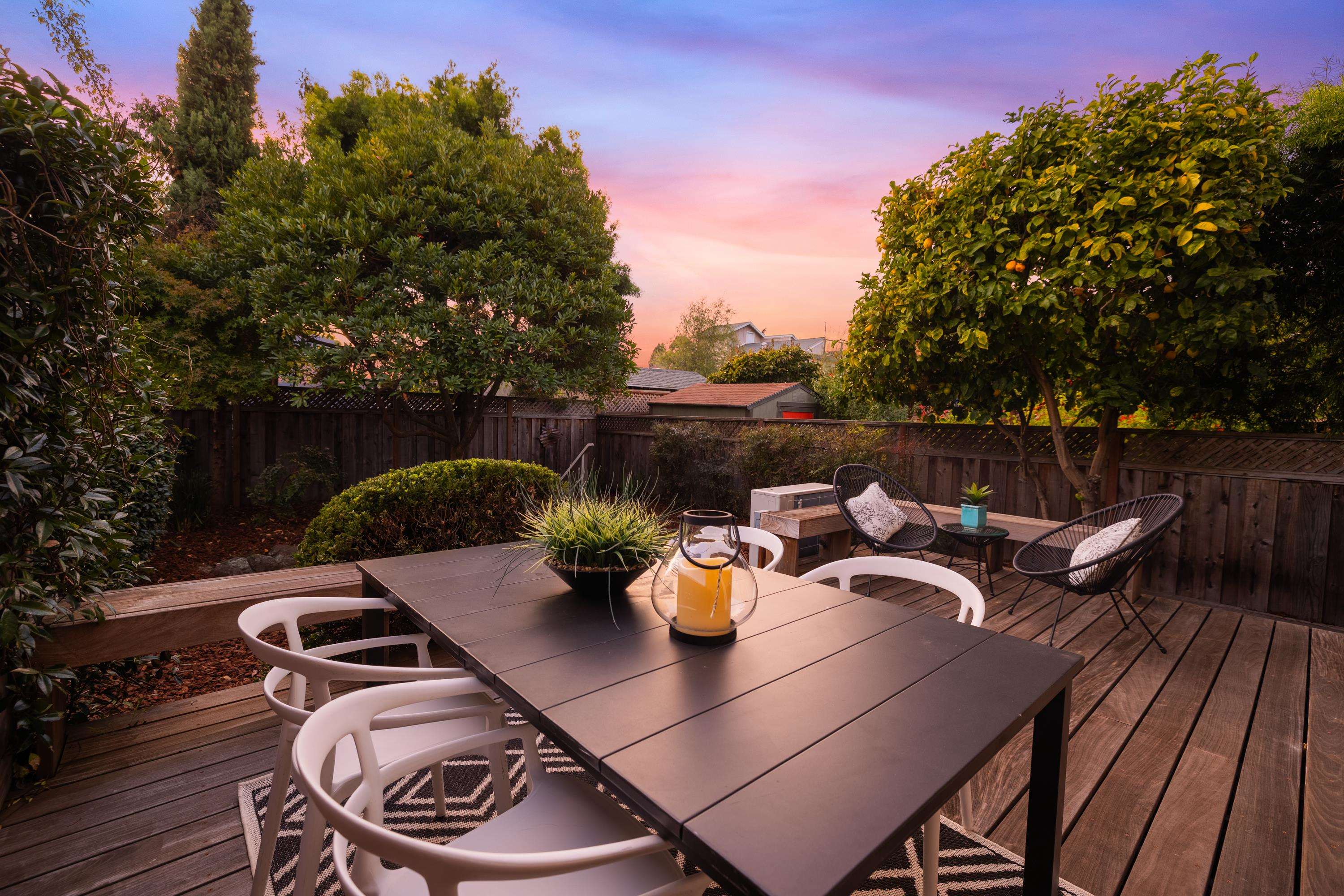 Detail Gallery Image 52 of 55 For 1038 Pomona Ave, Albany,  CA 94706 - 3 Beds | 3 Baths