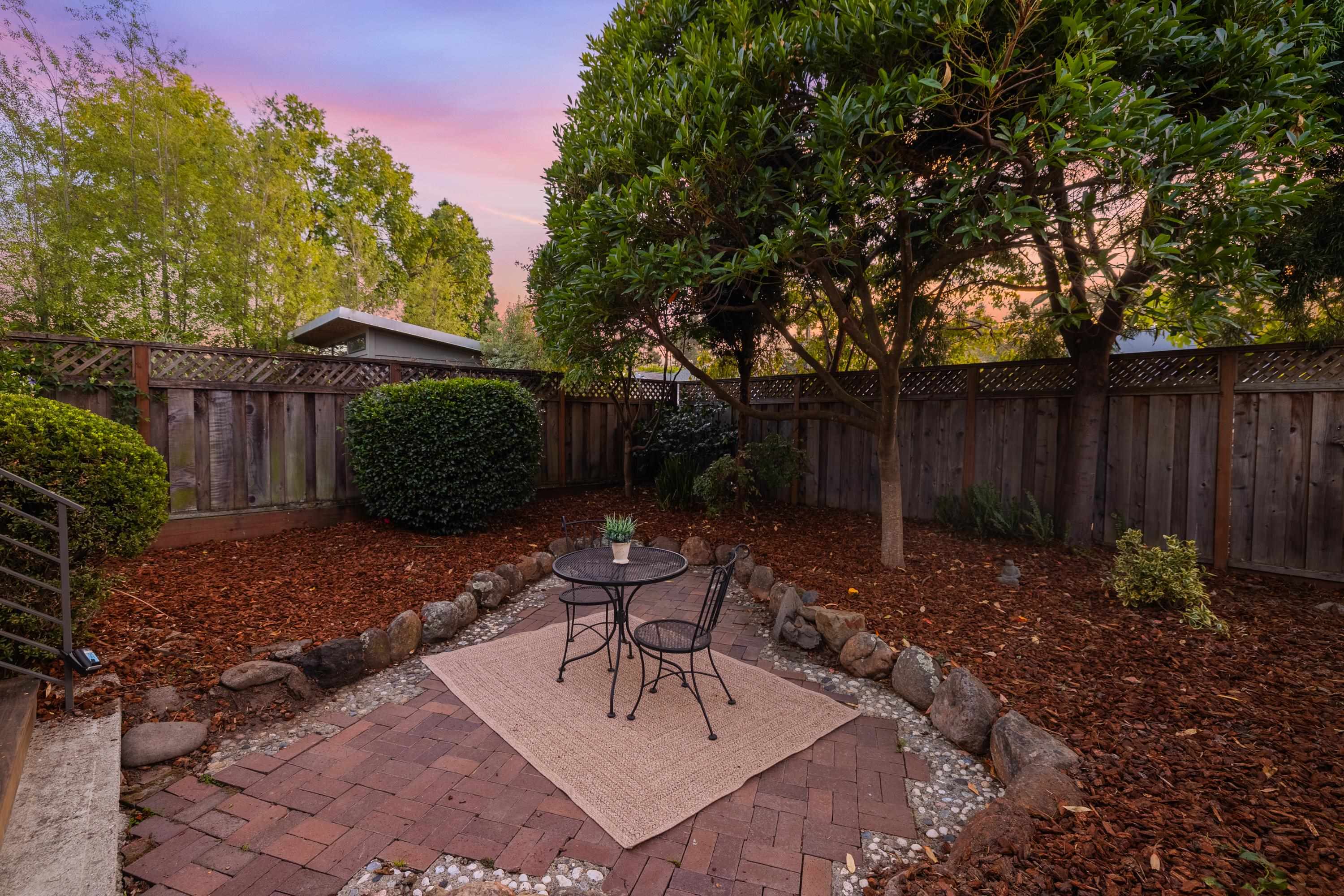 Detail Gallery Image 53 of 55 For 1038 Pomona Ave, Albany,  CA 94706 - 3 Beds | 3 Baths