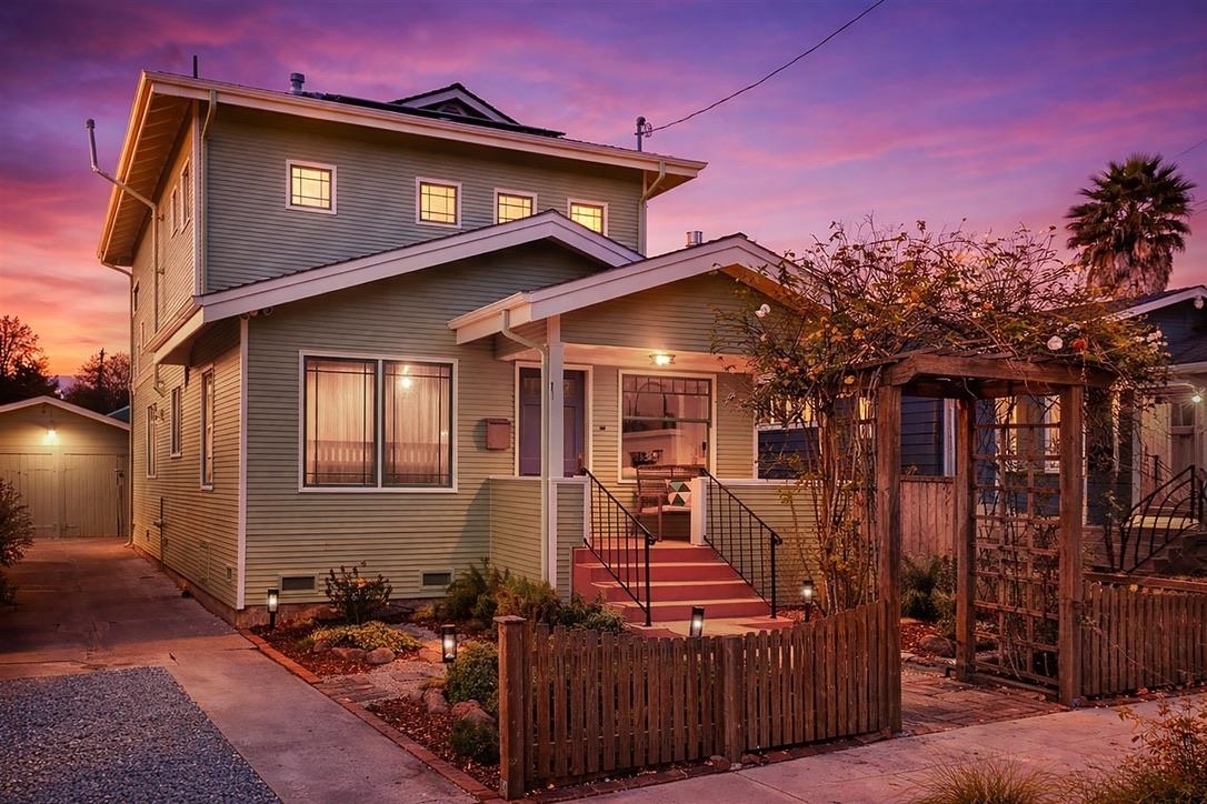 Detail Gallery Image 46 of 46 For 1135 Parker St, Berkeley,  CA 94702 - 3 Beds | 2 Baths