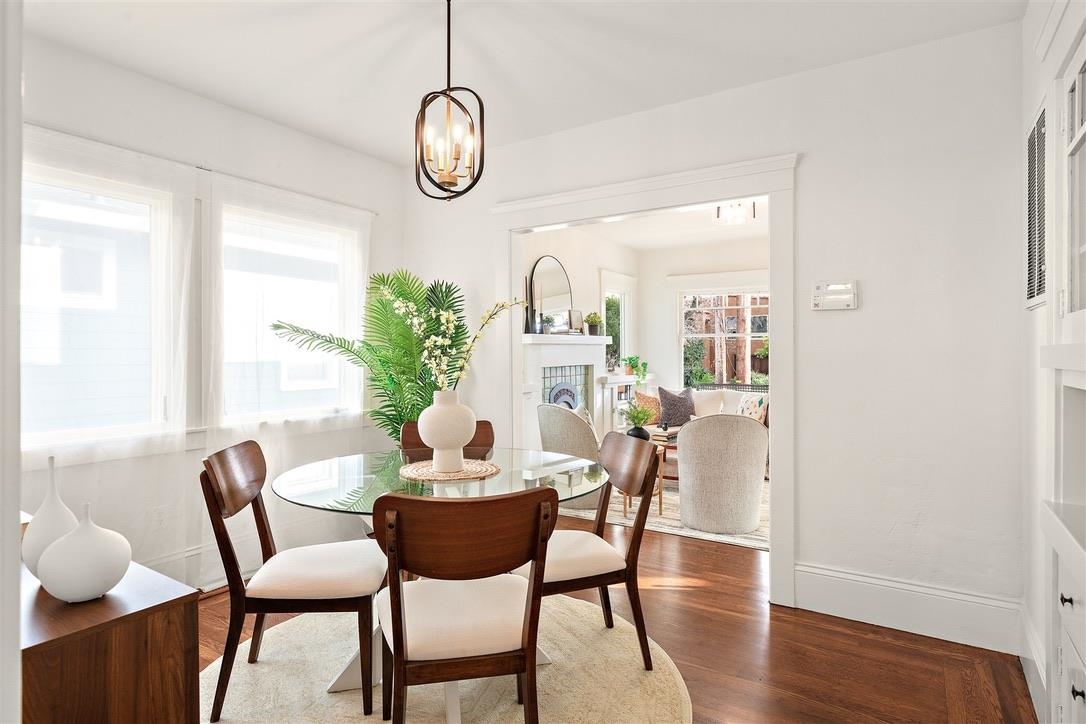 Detail Gallery Image 7 of 46 For 1135 Parker St, Berkeley,  CA 94702 - 3 Beds | 2 Baths