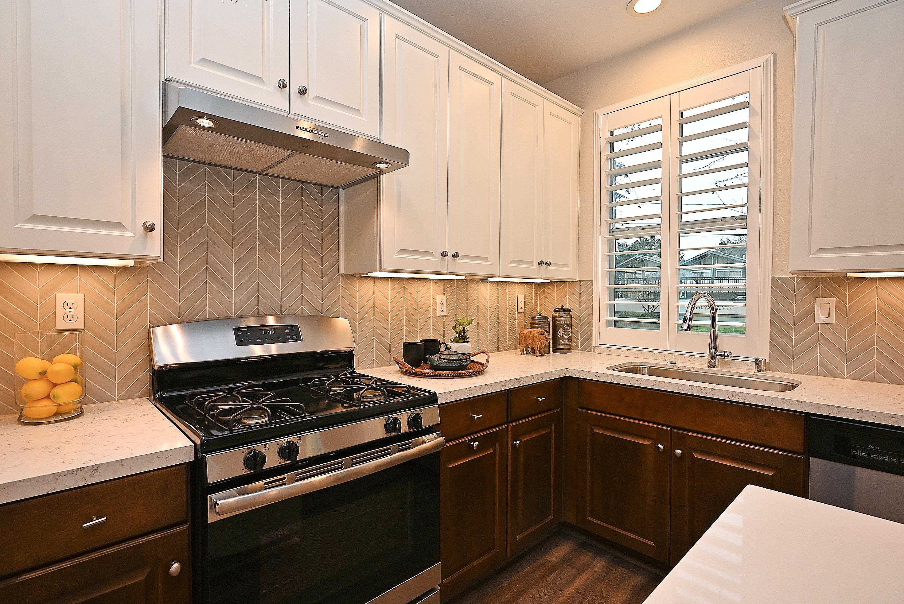 Photo #13: 41123649 Listing: Photo #13