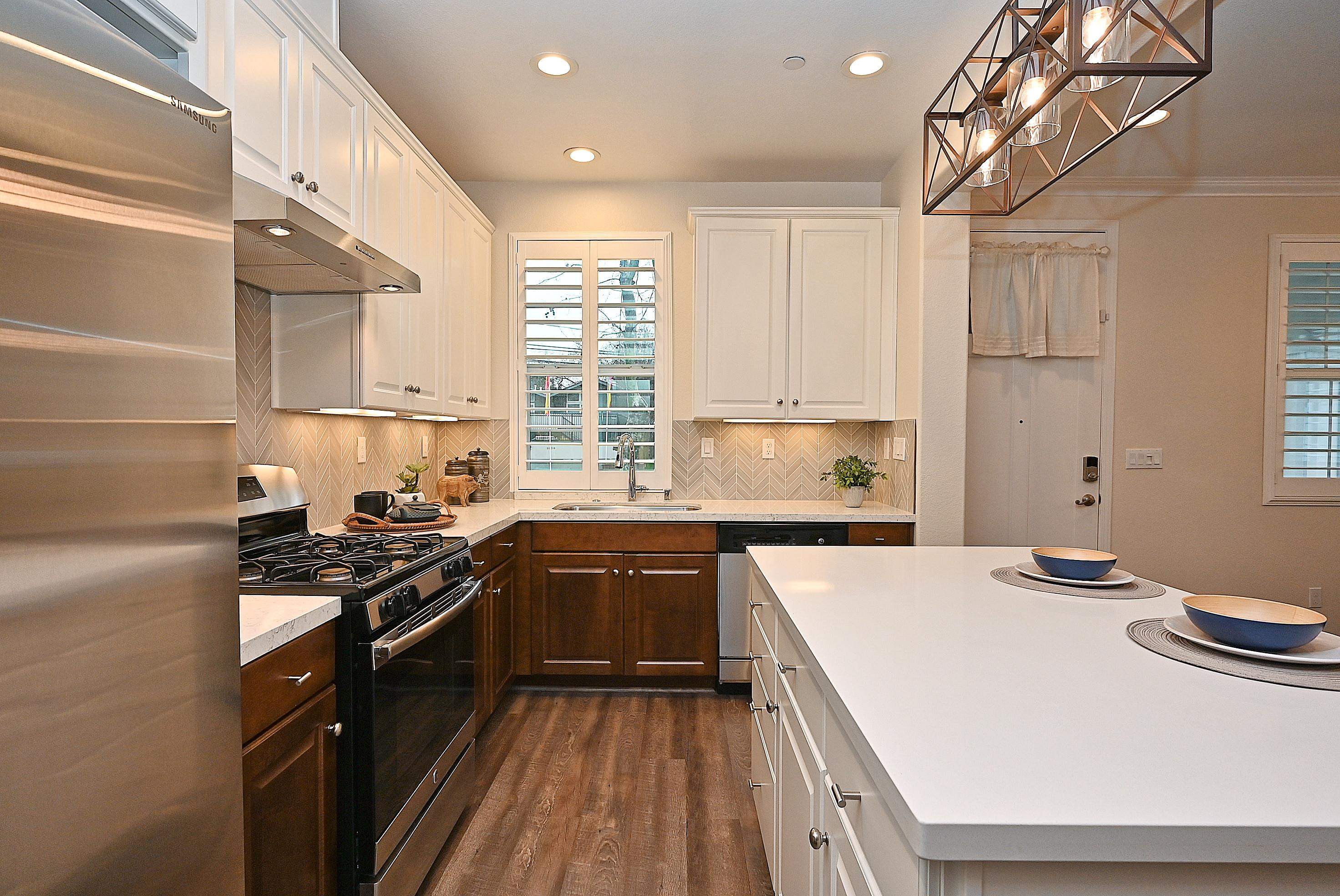 Photo #15: 41123649 Listing: Photo #15