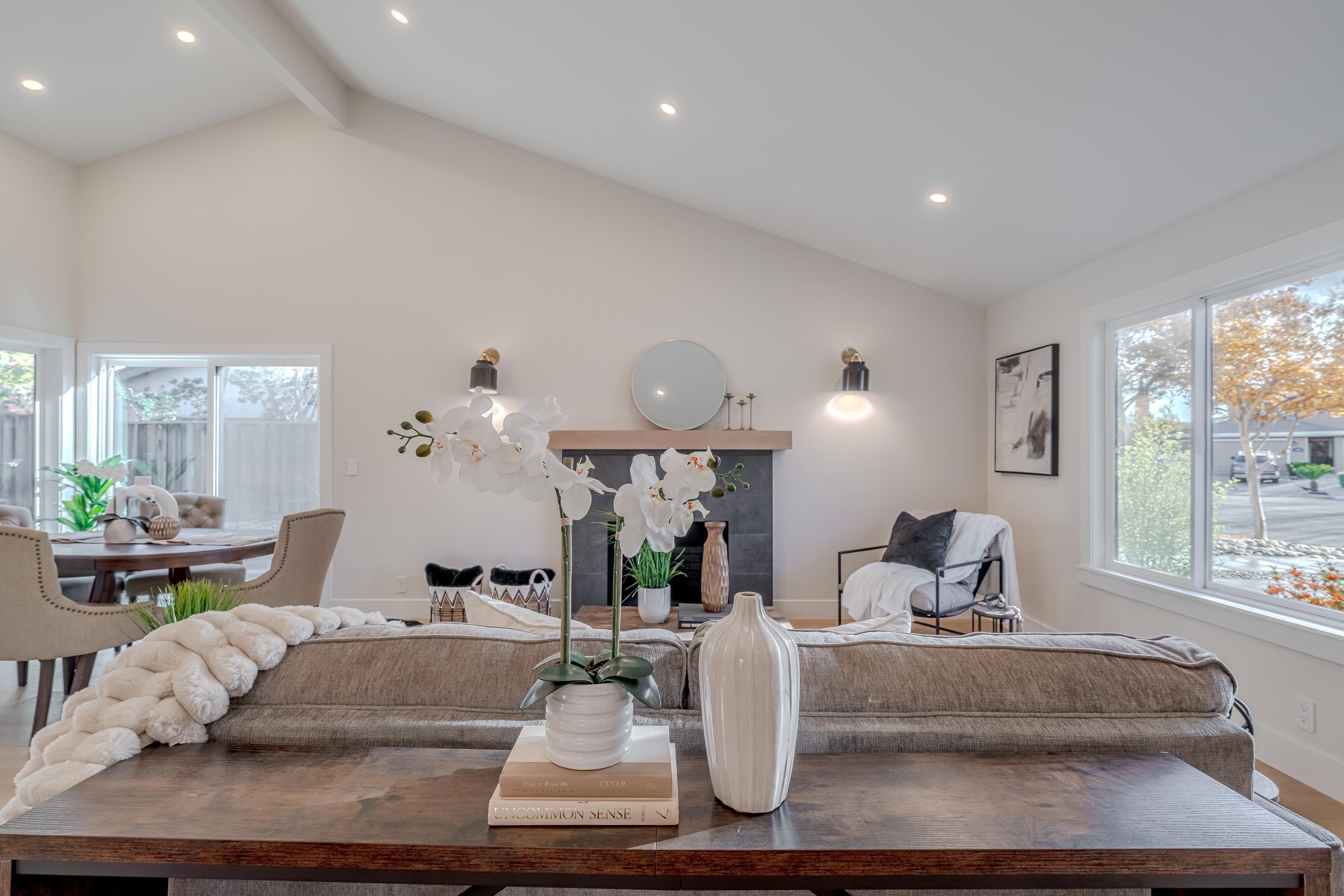 Detail Gallery Image 6 of 47 For 311 Foxboro Ct, San Ramon,  CA 94583 - 4 Beds | 2/1 Baths